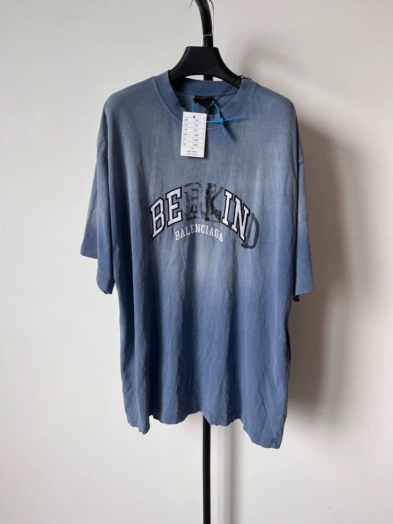 Balenciaga Balenciaga Letter Print Short Sleeve T-shirt - dmc Size US L / EU 52-54 / 3 - 1 Thumbnail