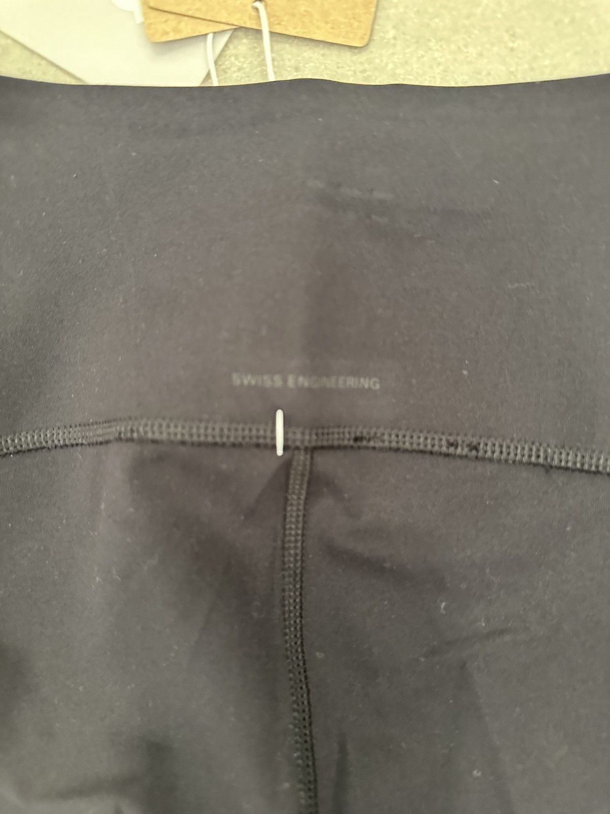 On On Running Studio Tight 7/8 Size 27" / US 4 / IT 40 - 11 Thumbnail