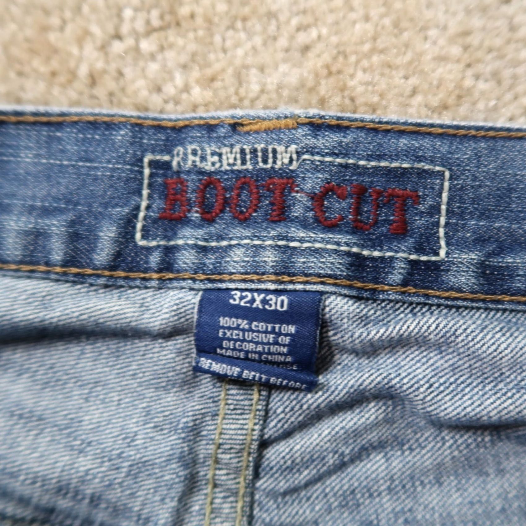 Denime VINTAGE Baileys Point Bootcut Jeans Men’s 32x30 Blue Denim Distressed Grunge 5-Pocket Relaxed Regular Size 32 in Blue Mens Jeans Size US 32 / EU 48 - 4 Thumbnail