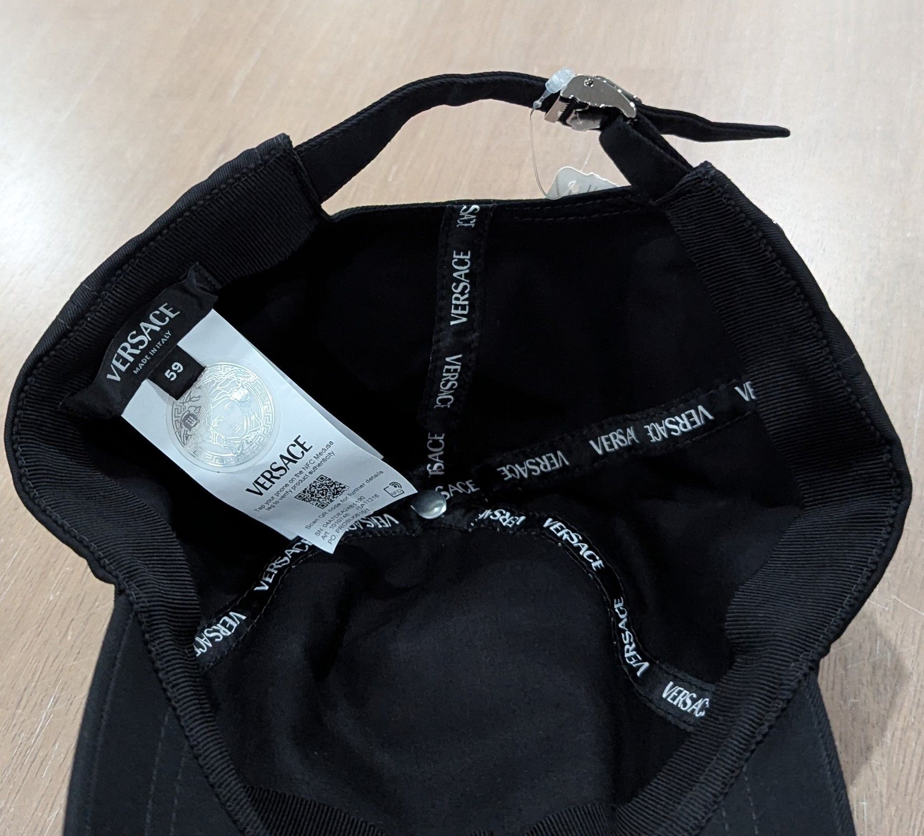 Versace Versace Tailoring Logo Baseball Cap Black/White 59 US 7 3/8 Size ONE SIZE - 5 Thumbnail