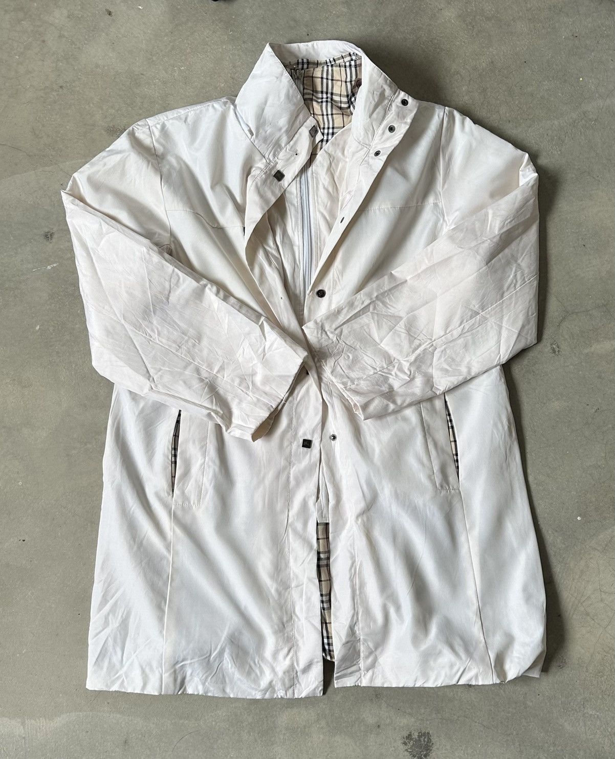 Burberry VINTAGE BURBERRY TRENCH COAT Size US L / EU 52-54 / 3 - 1 Thumbnail