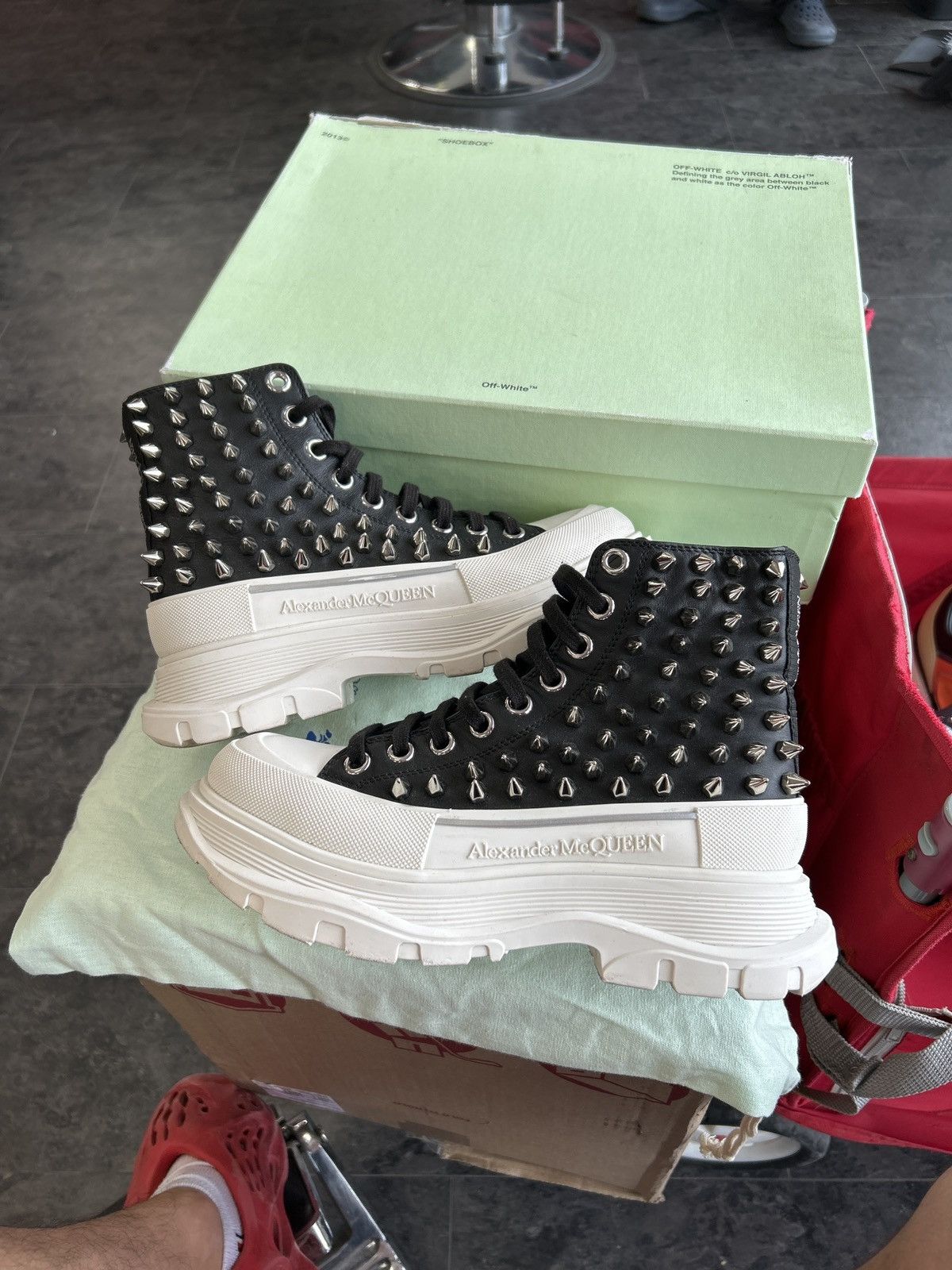 Alexander McQueen Alexander mcqueen spiked boots Size US 7.5 / IT 37.5 - 2 Thumbnail