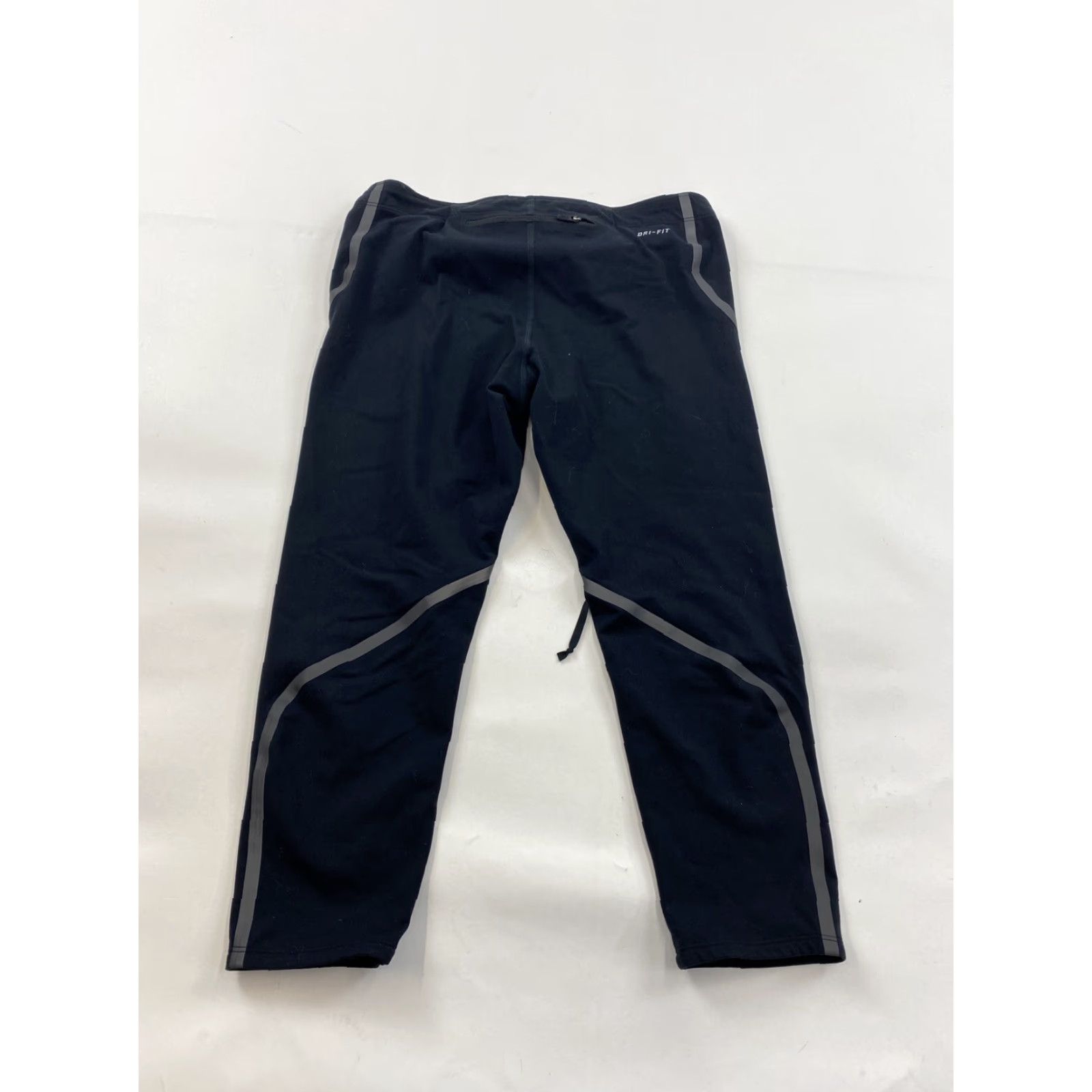 Nike Nike Leggings Womens M Black Capri Cropped Compression Size 32" / US 10 / IT 46 - 2 Thumbnail