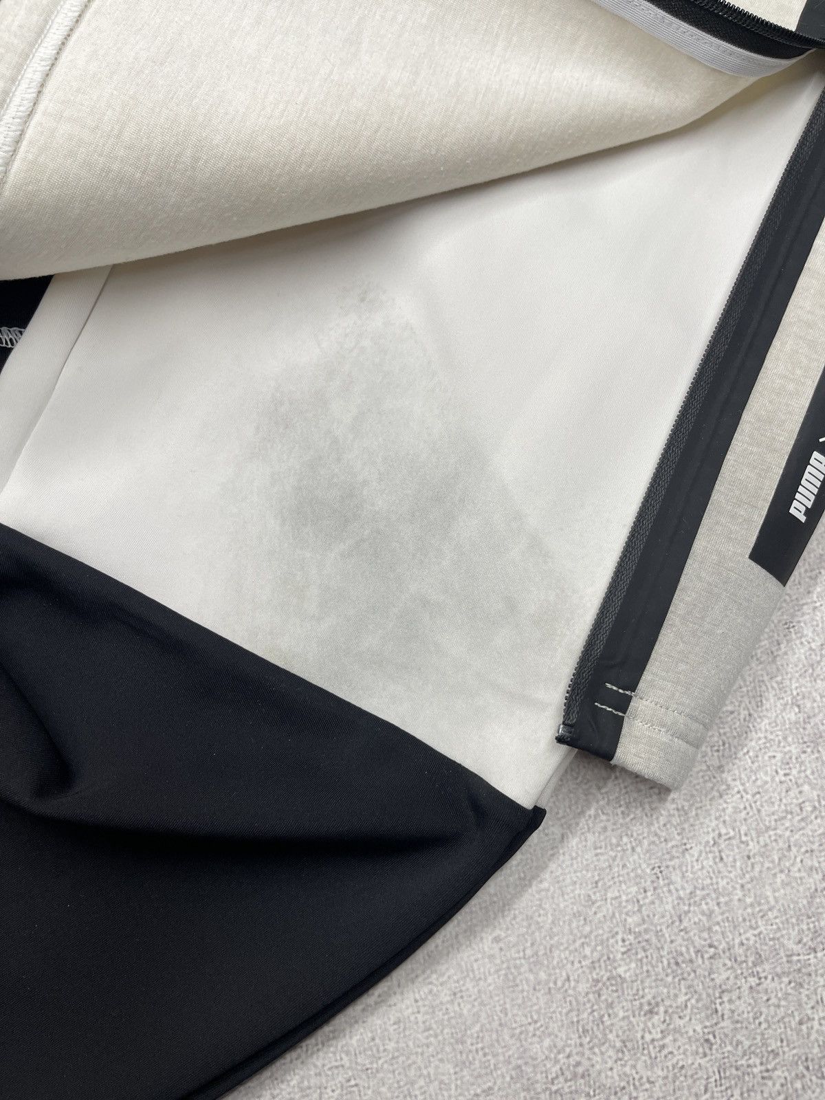 Puma Mens Puma x UEG Sweatshorts 2 in 1 and Leggings Mars Size L Size US 34 / EU 50 - 11 Thumbnail
