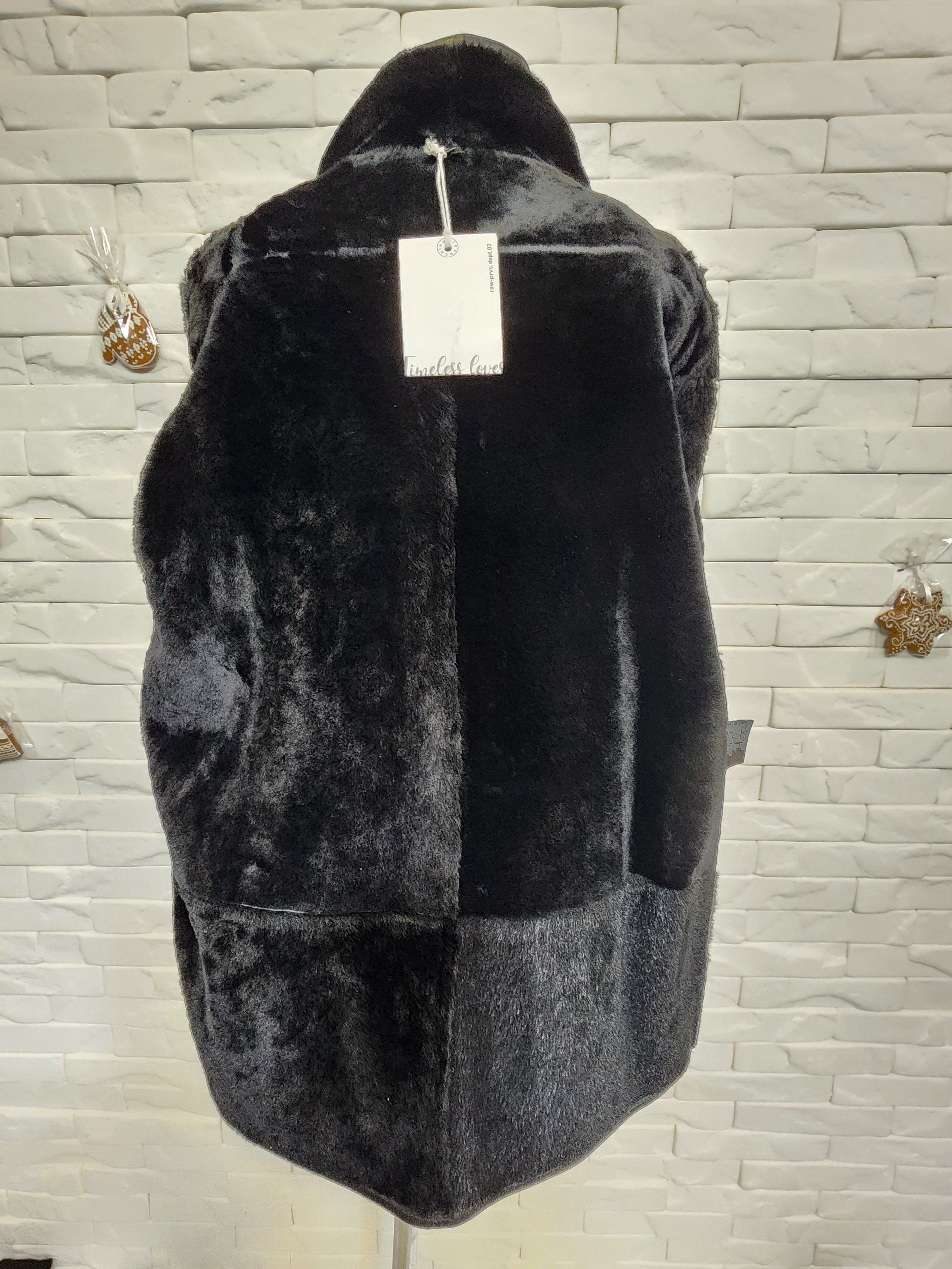 Furla Men's Black Sheepskin Coat: Genuine Fur, Zipper Closure Size US L / EU 52-54 / 3 - 7 Thumbnail