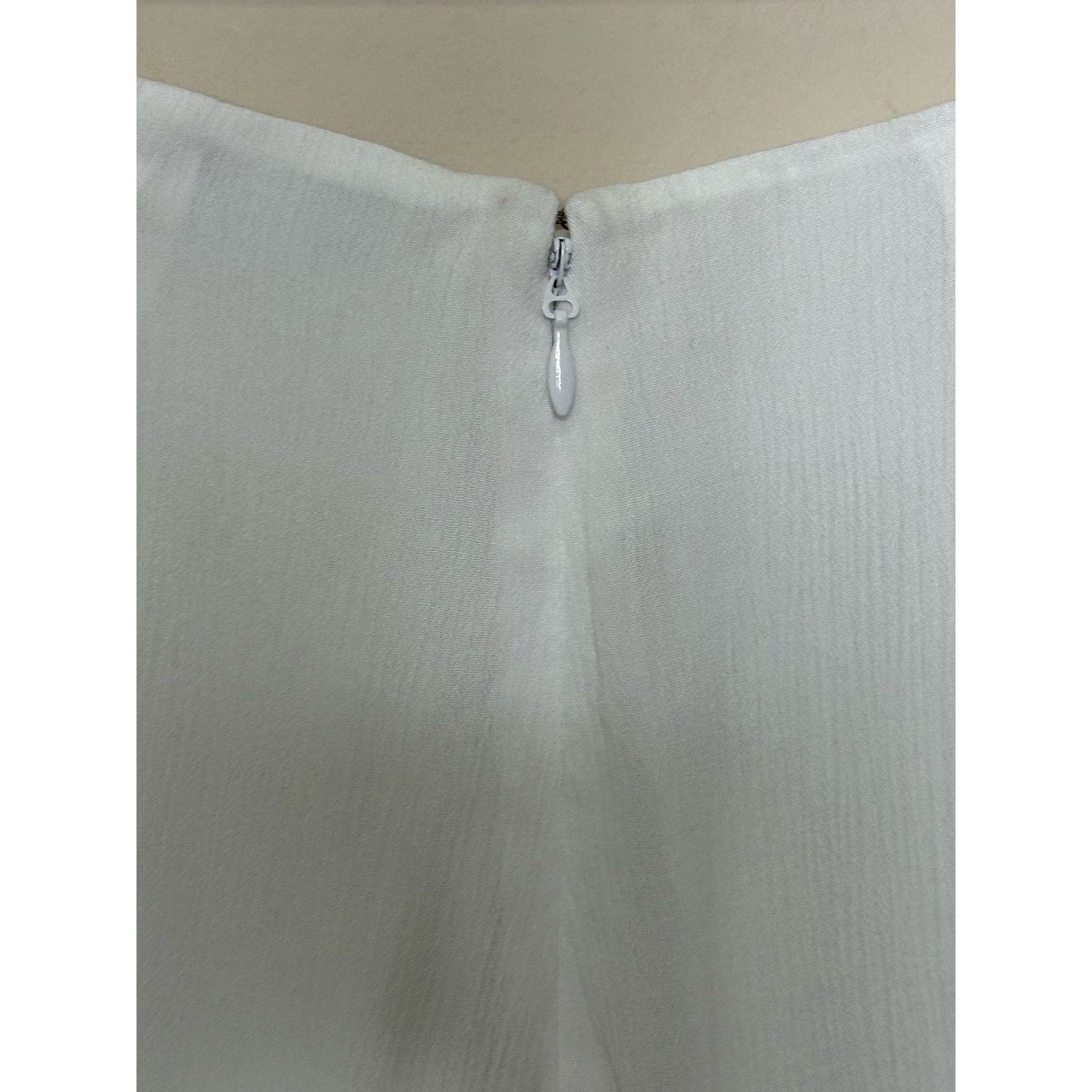 Guess Guess white rayon shorts size Medium Size 30" / US 8 / IT 44 - 6 Thumbnail