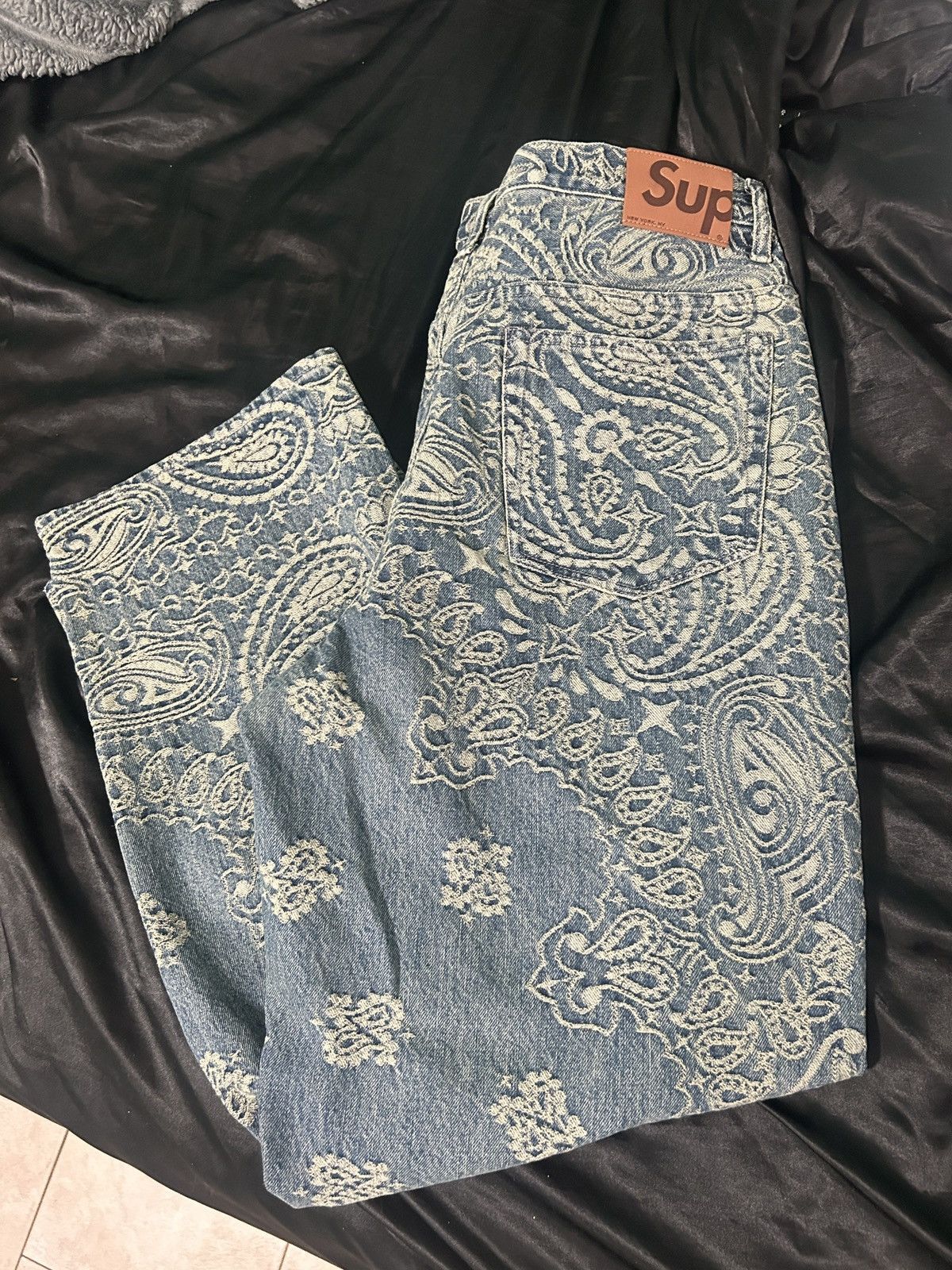 Supreme Paisley Grid Chino Pant 30 シュプ Supreme Paisley Grid Chino Pant (SS20) - $148