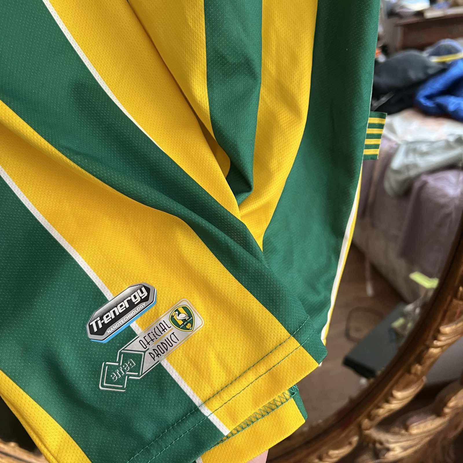 Errea ADO Den Haag jersey 2016 Football Shirt #9 V.D DUSSEN Sz M Size US M / EU 48-50 / 2 - 9 Thumbnail