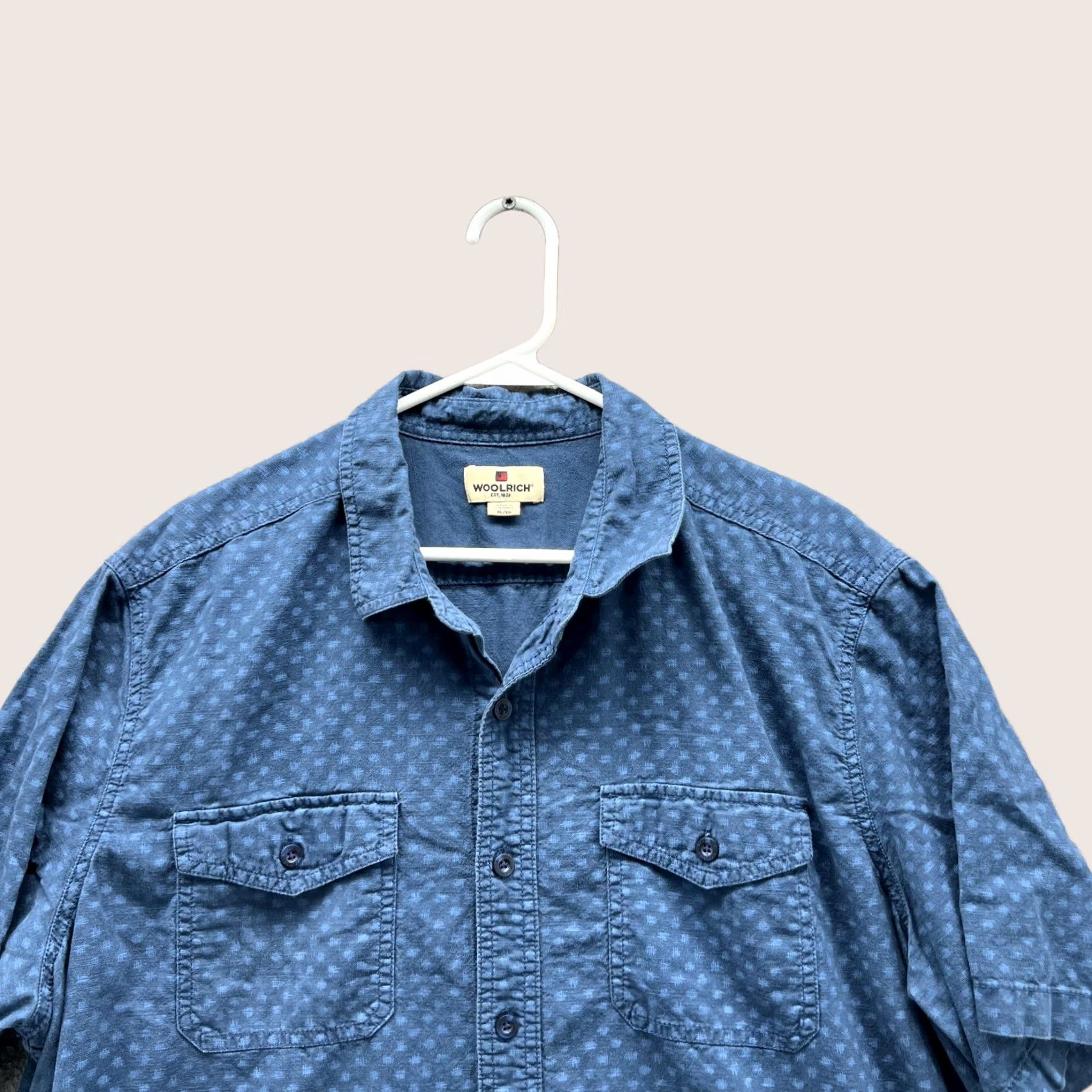 Vintage VINTAGE Woolrich Shirt Men XL Blue Casual Button-Down Short Sleeve Dots Pattern World? Size US XL / EU 56 / 4 - 1 Thumbnail
