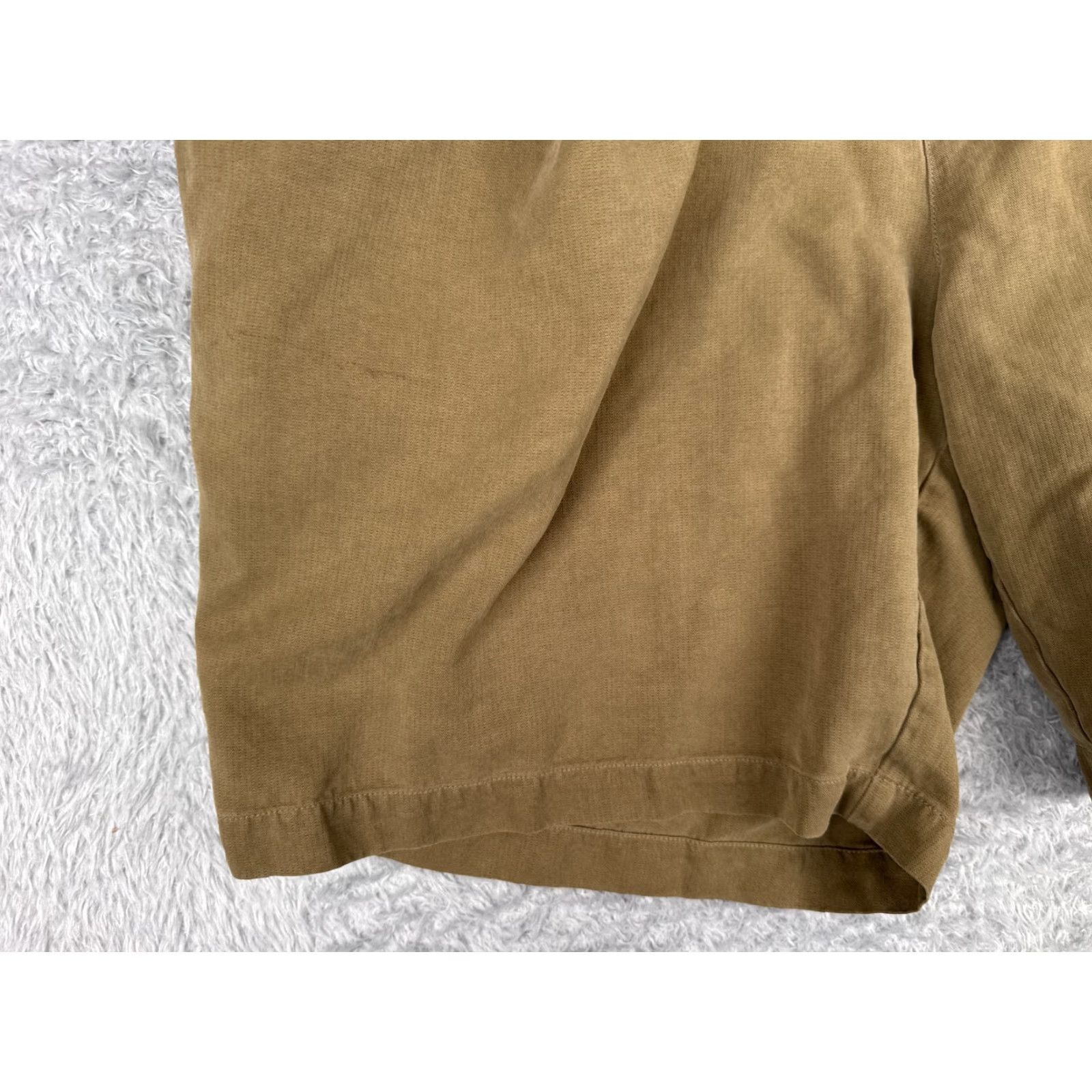 Tommy Bahama Tommy Bahama Shorts Men 40 Beige Bermuda 100% Silk Pleated Beach Vacation 38x8 Size US 40 / EU 56 - 5 Thumbnail