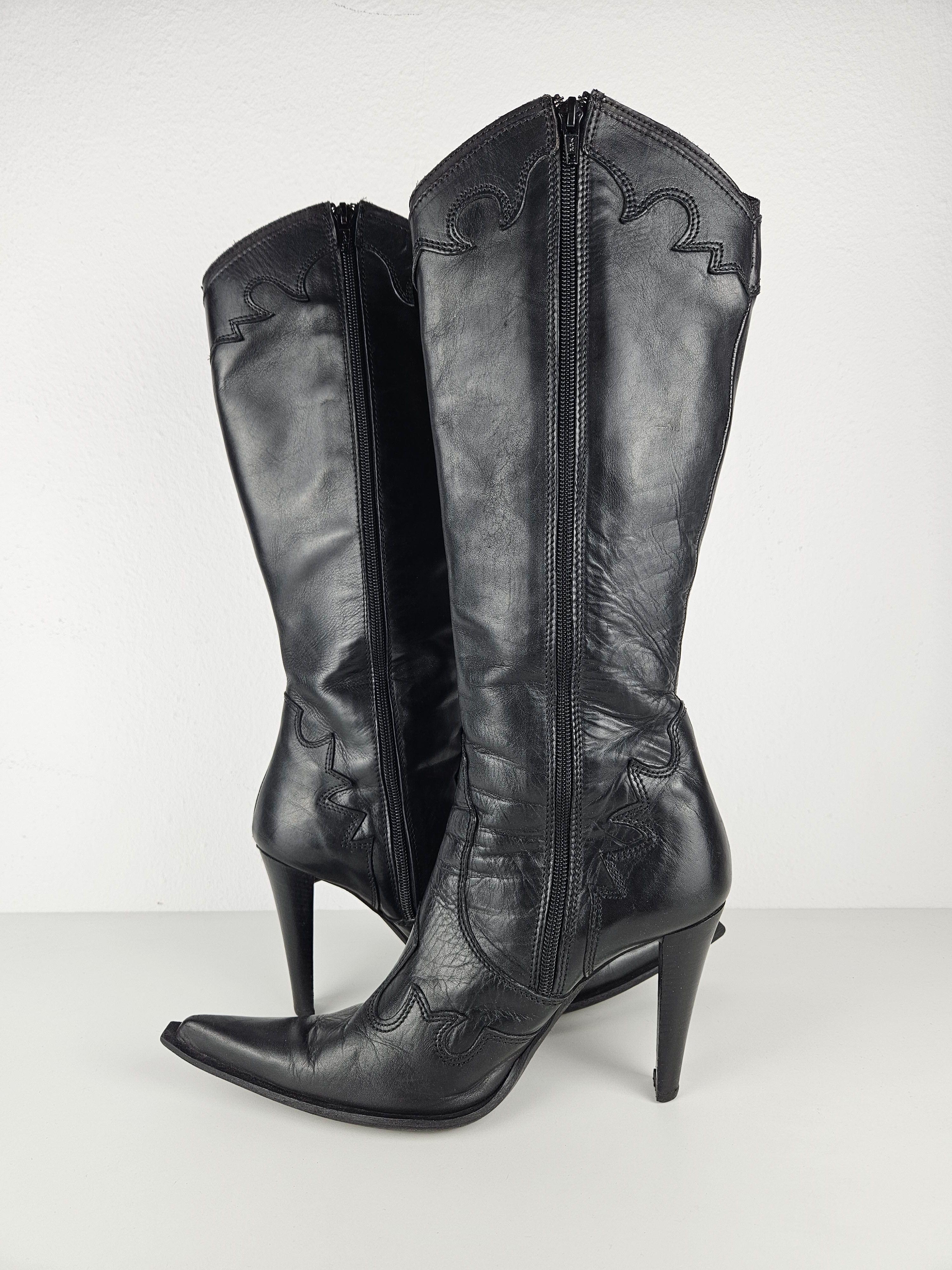 Vintage Vintage leather high heel pointed toe cowboy boots Size US 10 / IT 40 - 10 Thumbnail
