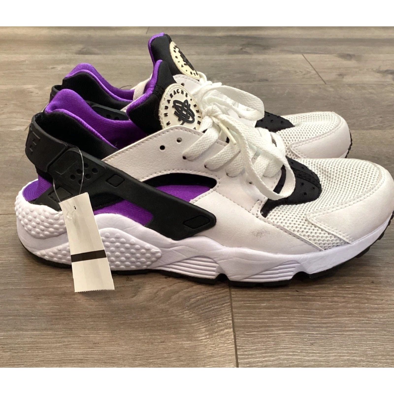 Nike WOMEN'S Nike Air Huarache 91 QS Sneaker UK 7.5 Purple Athletic 2017 Size US 7.5 / IT 37.5 - 2 Thumbnail