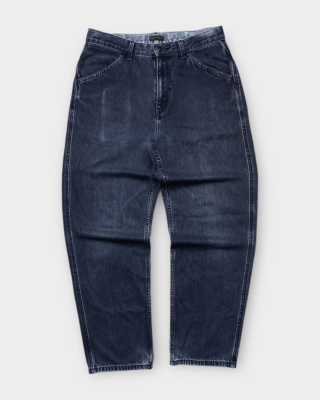 Uniqlo Uniqlo Black washed Baggy Jeans Size US 30 / EU 46 - 1 Thumbnail