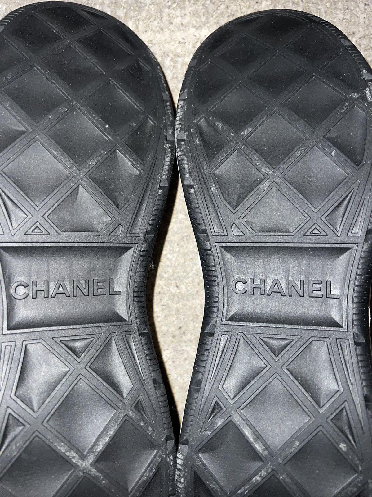 Chanel Chanel Sneaker Size US 12 / EU 45 - 7 Thumbnail