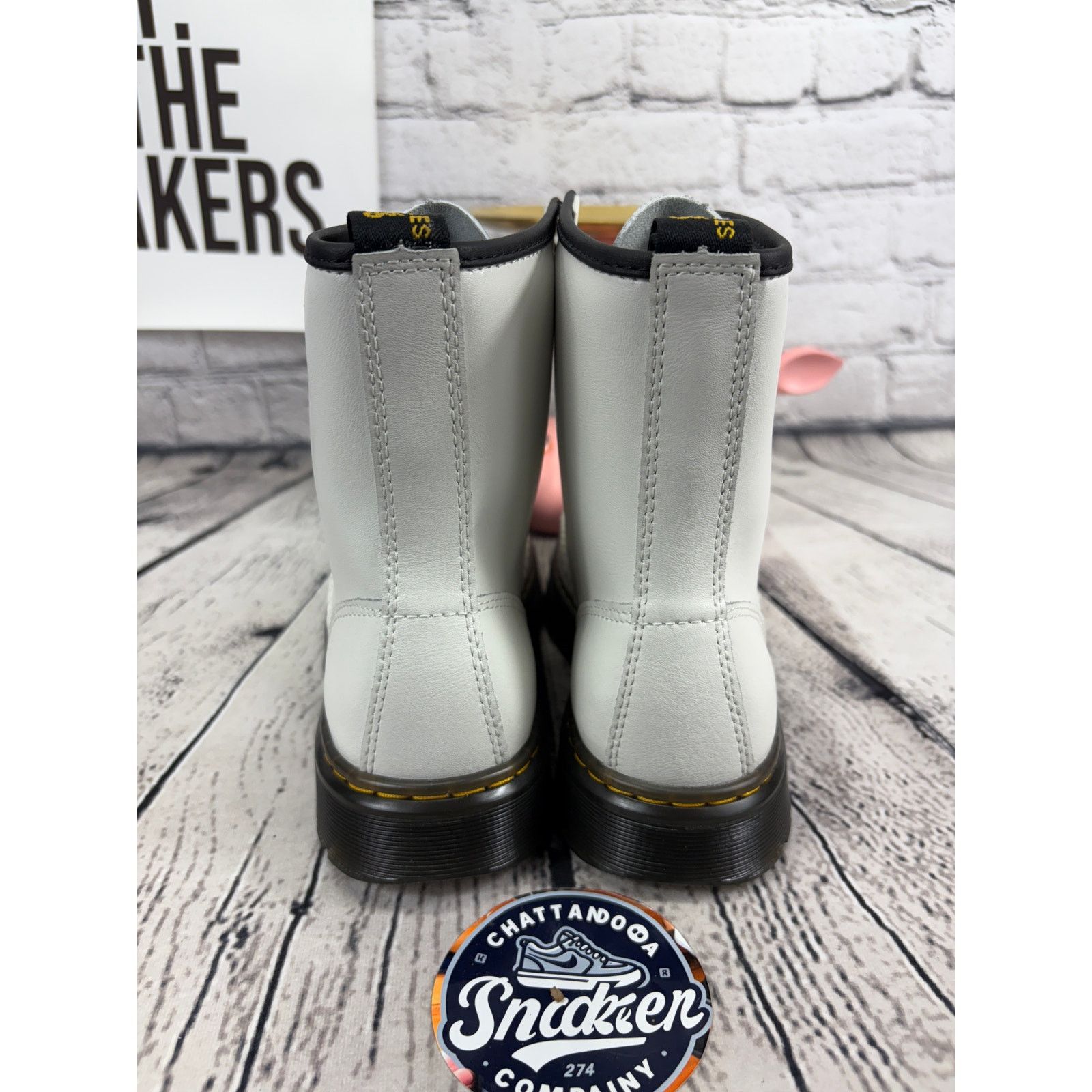 Dr. Martens Dr Martens Zavala Combat Boots Womens 8 White Black Leather Size US 8 / IT 38 - 2 Thumbnail