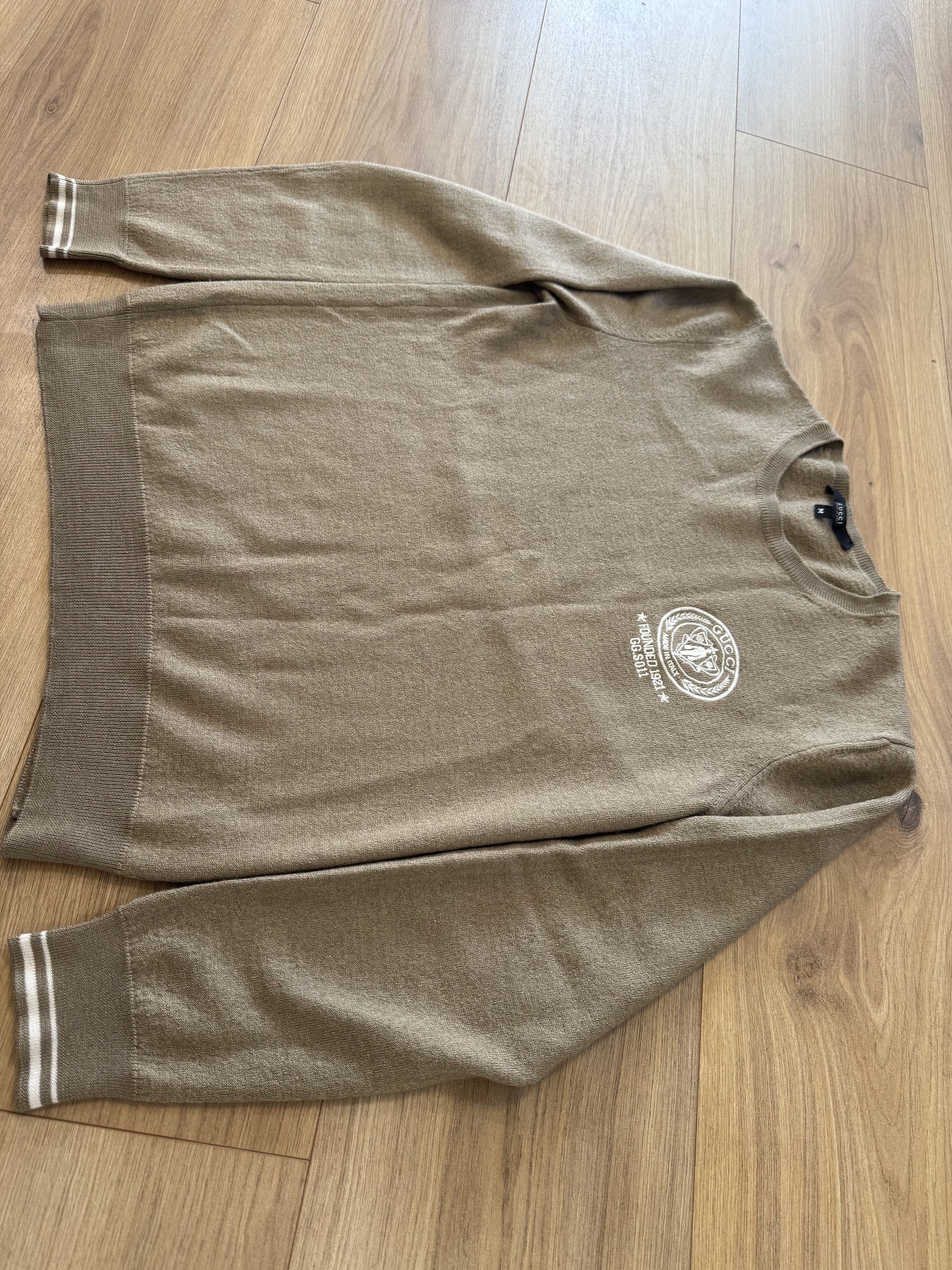 Gucci Gucci Crest Logo Sweater with Striped Cuffs Size US XS / EU 42 / 0 - 5 Thumbnail