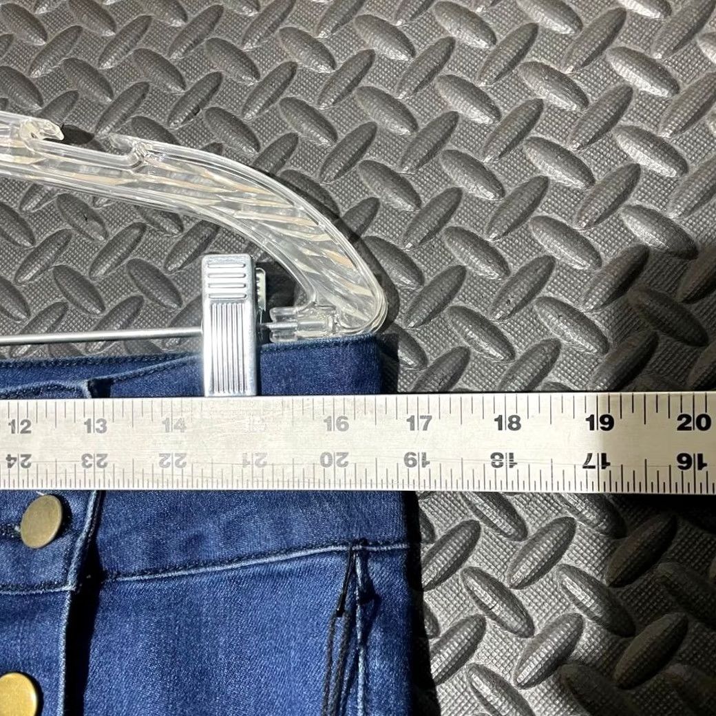 Forever 21 FOREVER 21 Blue Skinny Ankle High Crop Button Stretch Denim Jeans 31 Women Casual 31 Size 24" / US 00 / IT 34 - 6 Thumbnail
