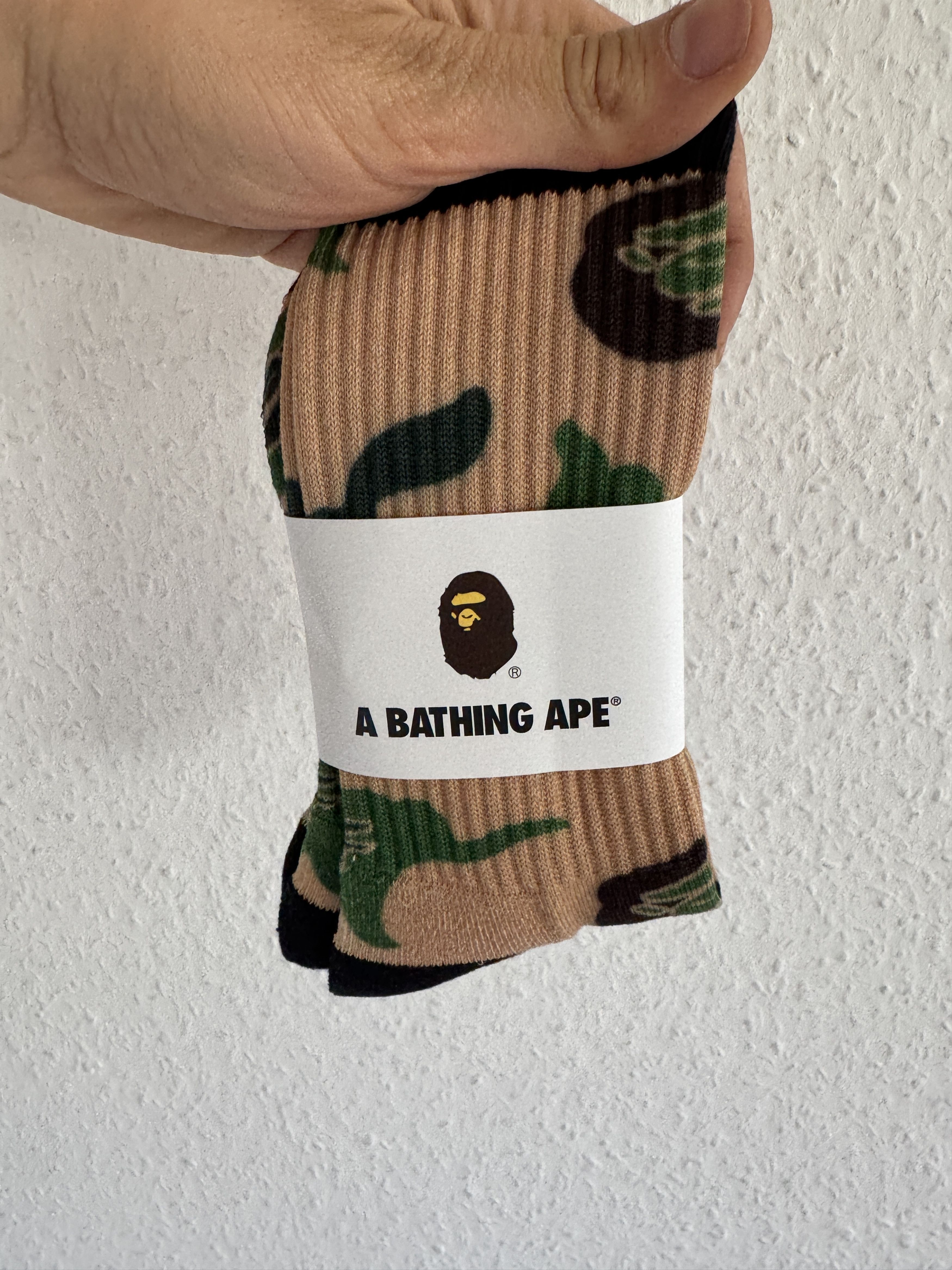 Bape 1st Camo Crew Socks Beige/Green Size ONE SIZE - 3 Thumbnail