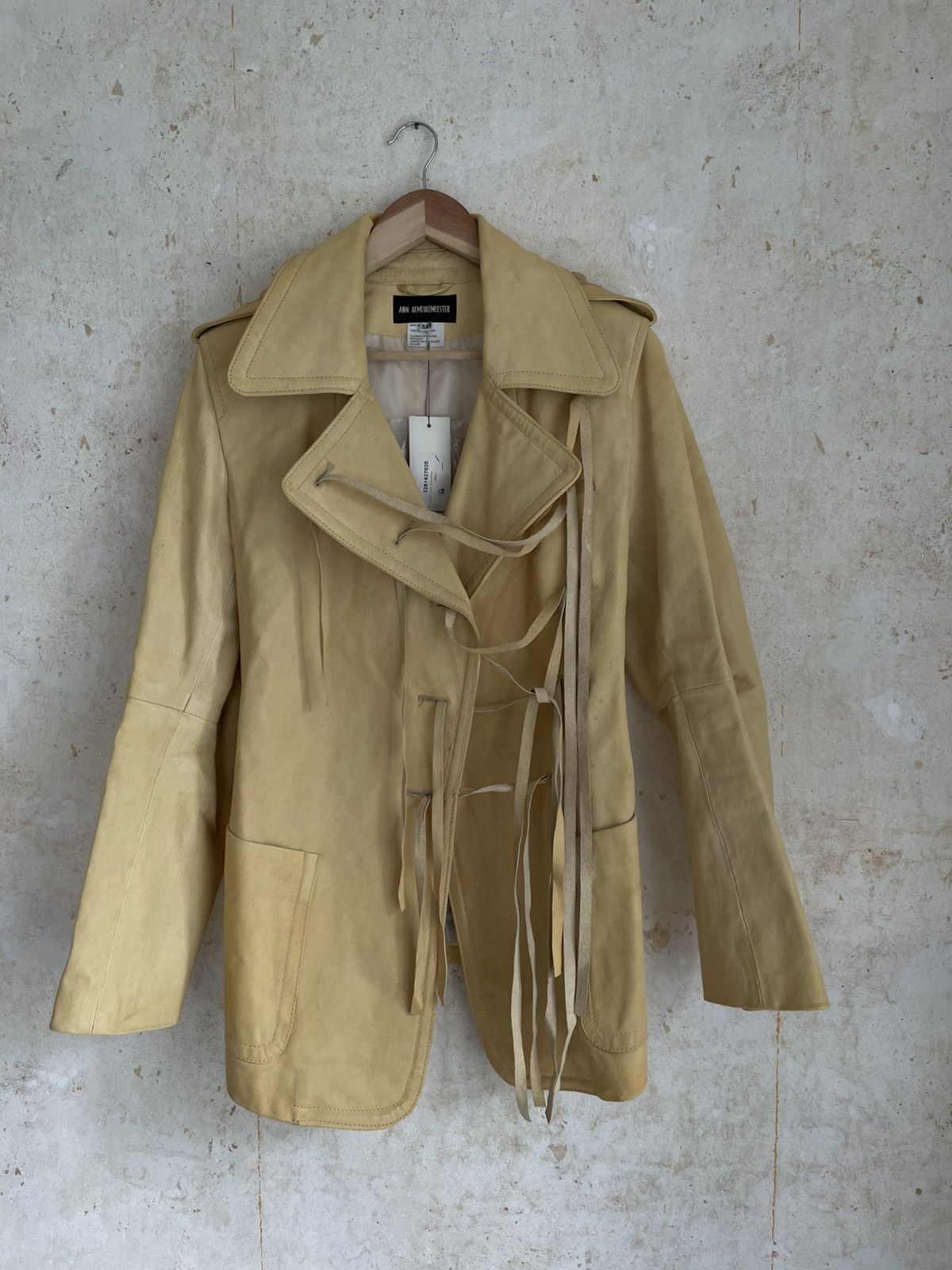 Ann Demeulemeester Ann demeulemeester fw02 camel leather fringe jacket Size US S / EU 44-46 / 1 - 5 Thumbnail