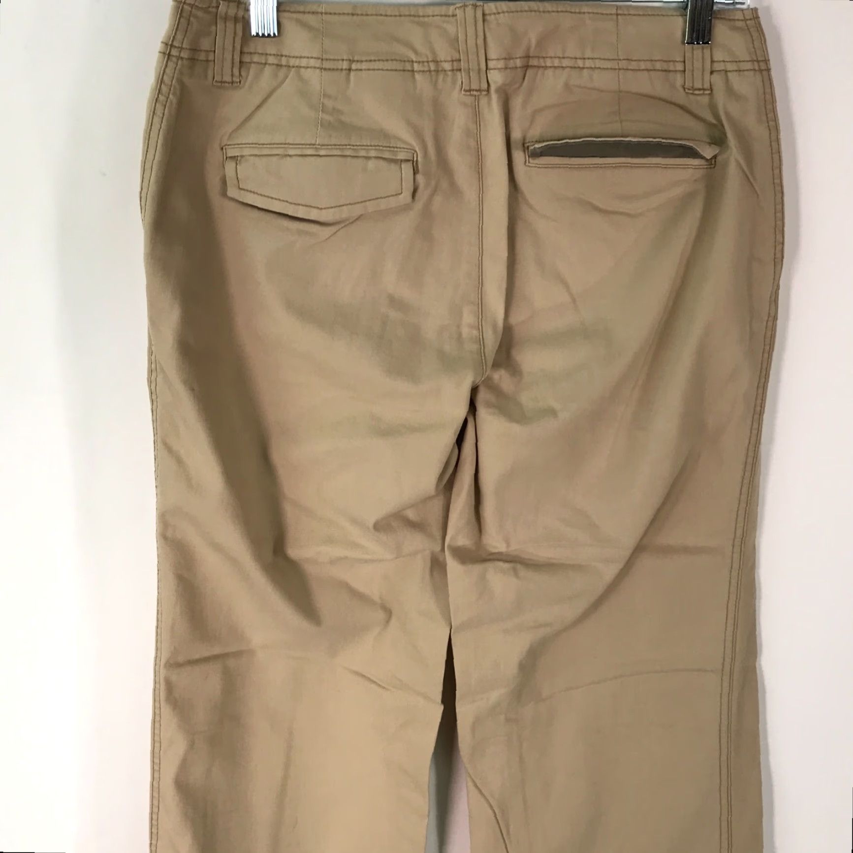 Eddie Bauer Eddie Bauer Pants Women's Flat Front Straight Leg Beige Size 6 Regular 31in Inseam Casual Workwear 97% Cotton 3% Spandex Mens/Womens Size 28" / US 6 / IT 42 - 4 Thumbnail