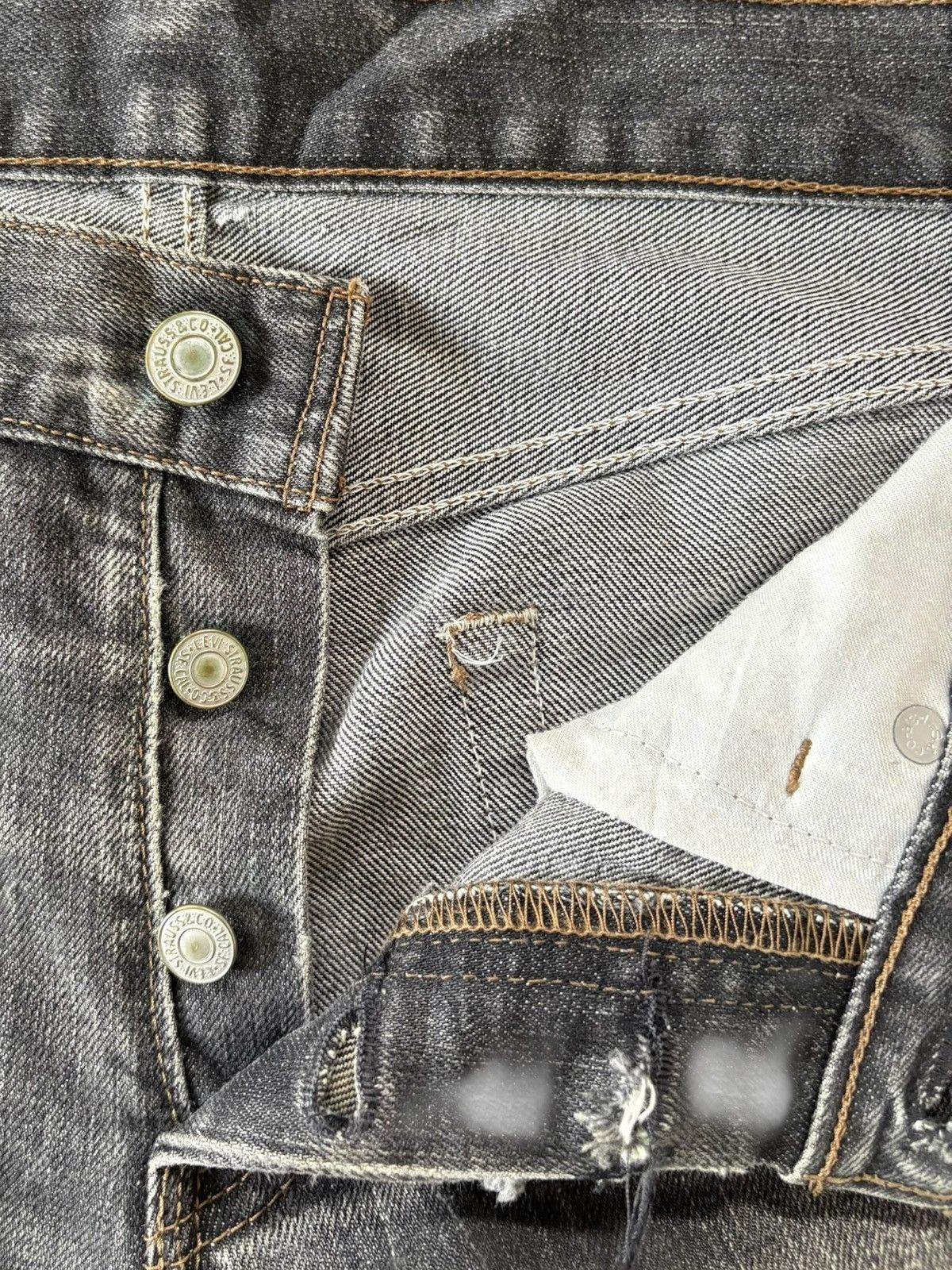 Levi's Vintage 90s Levis 522 Faded Wash Distress Loose Jeans Size US 32 / EU 48 - 5 Thumbnail