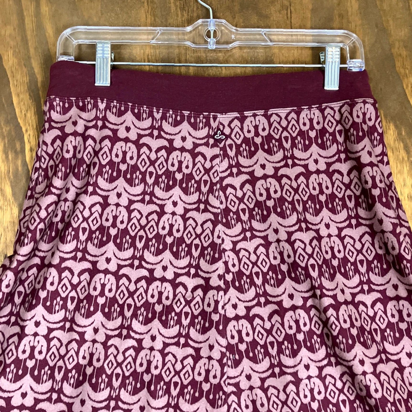 Prana PrAna Womens Skirt Maroon Pull On A Line Polyester Blend Stretch XS Midi Casual Activewear Womens Size 26" / US 2 / IT 38 - 7 Thumbnail