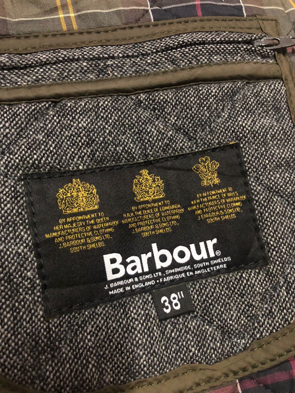 Barbour Vintage Barbour Wool Quilted Tartan Button Jacket Size US M / EU 48-50 / 2 - 15 Thumbnail