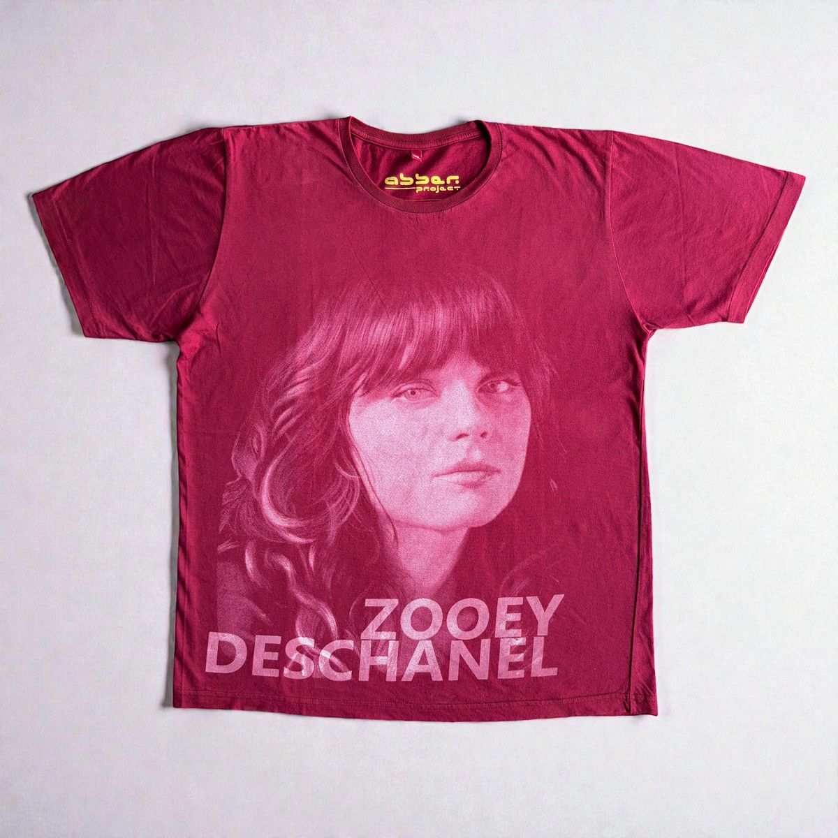 Other Zooey Deschanel Tee from 500 Days of Summer Size US XL / EU 56 / 4 - 1 Thumbnail