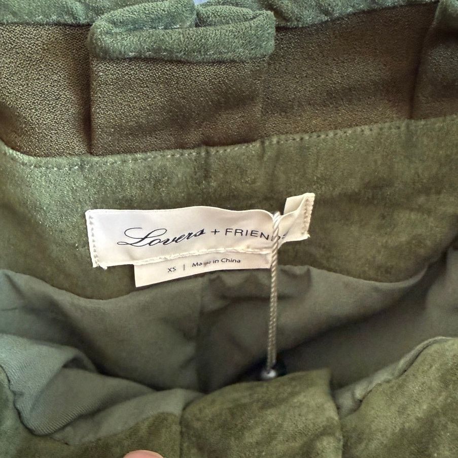 Lovers and Friends NWT Lovers + Friends Green Faux Suede Paperbag Waist Shorts Size 24" / US 00 / IT 34 - 2 Thumbnail