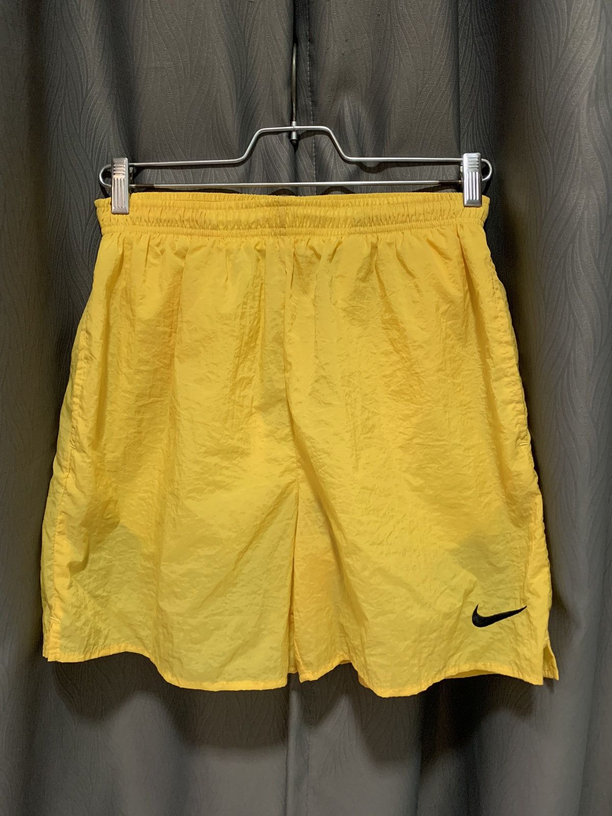 Nike Vintage Nike Swoosh NIKE Spellout Nylon Shorts Rare 90s Size US 30 / EU 46 - 1 Thumbnail
