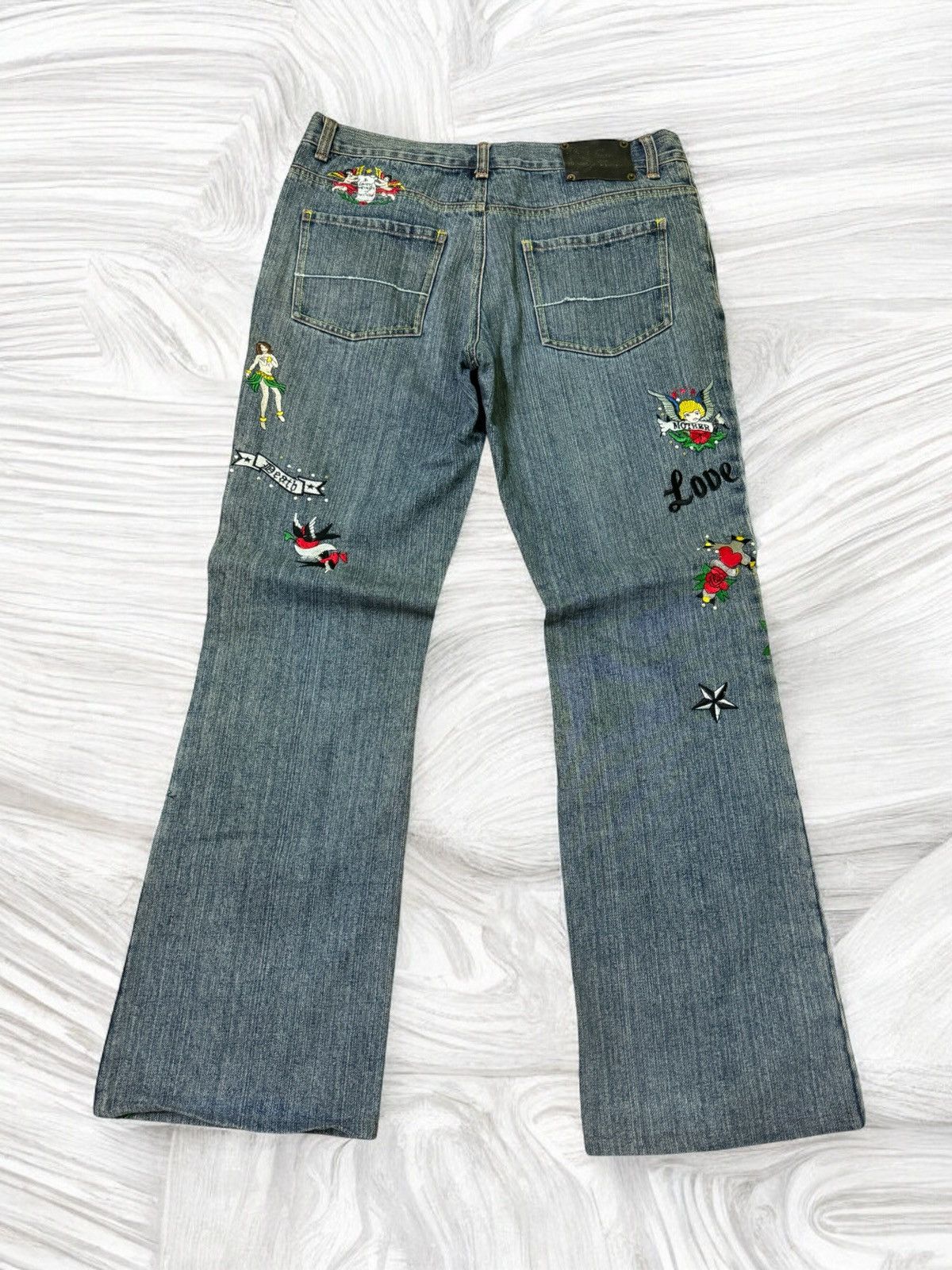 Hysteric Glamour FLARED SEMANTIC DESIGN CROSS EMBROIDERED STYLE DENIM Size US 31 - 2 Thumbnail
