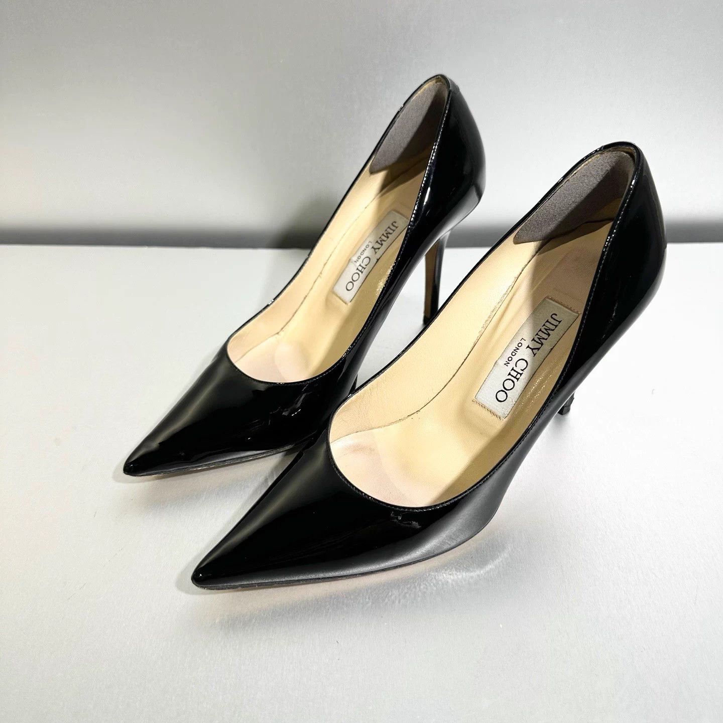 Jimmy Choo Jimmy Choo Black Patent Heels 36 Mint X3505 Size US 5 / IT 35 - 1 Thumbnail