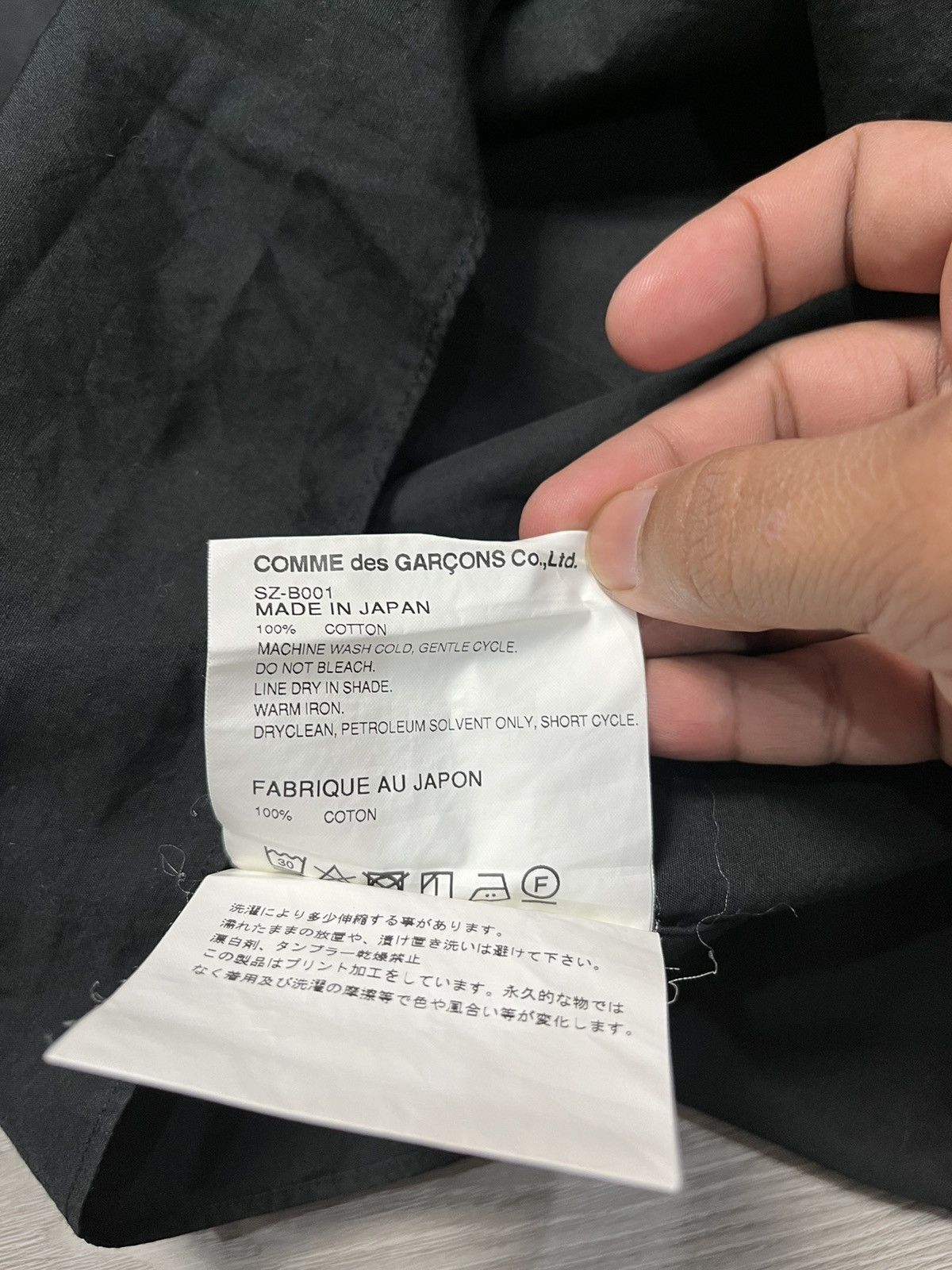 Comme des Garcons SZ-B001 COMME des GARCONS CDG Black Shirt Size US M / EU 48-50 / 2 - 5 Thumbnail