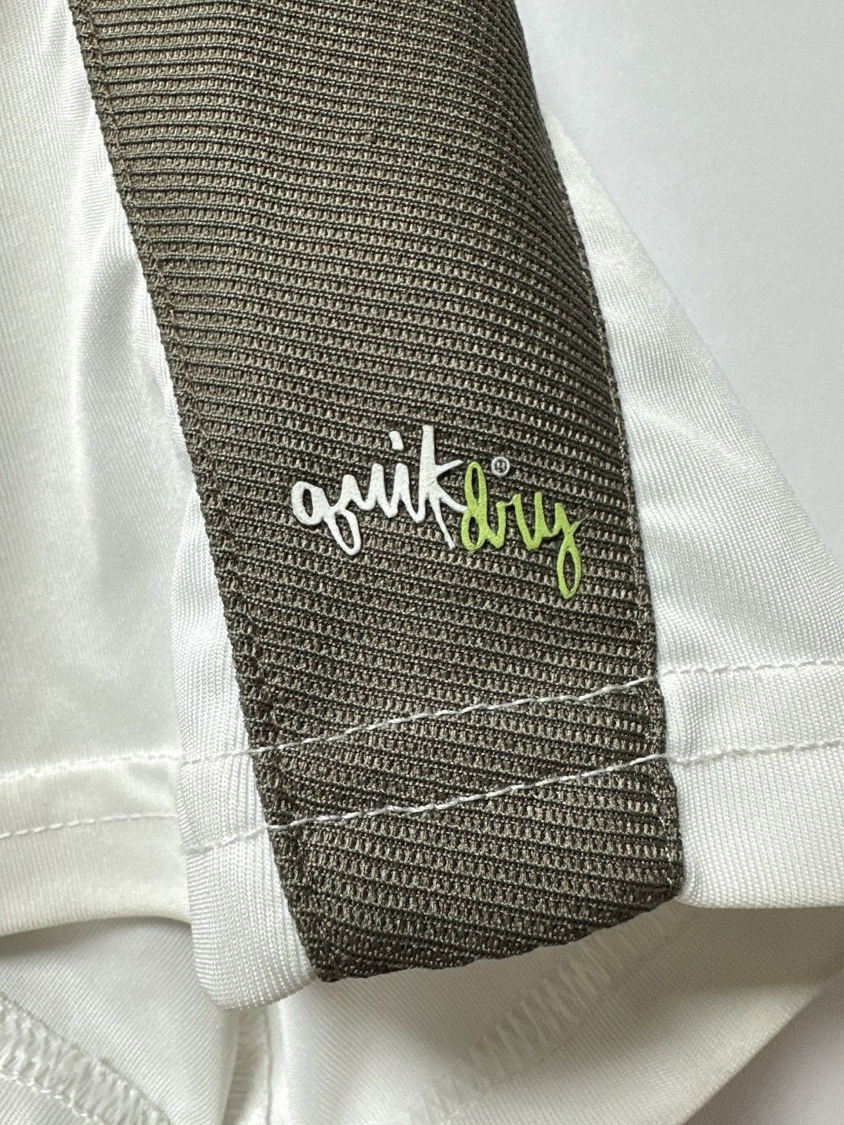 Quiksilver Quiksilver Thru Vintage Streetwear Surf T-Shirt Rare Size US XL / EU 56 / 4 - 6 Thumbnail