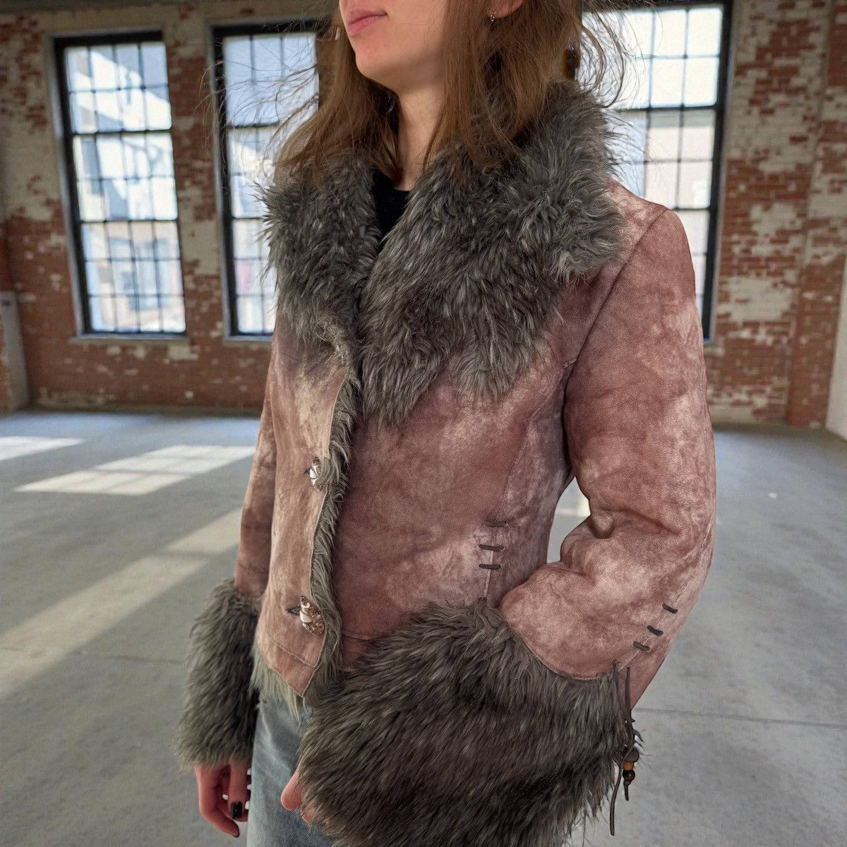 Japanese Brand Amazing Faux Fur Cropped Shearling/Sheepskin Jacket Size M / US 6-8 / IT 42-44 - 3 Thumbnail