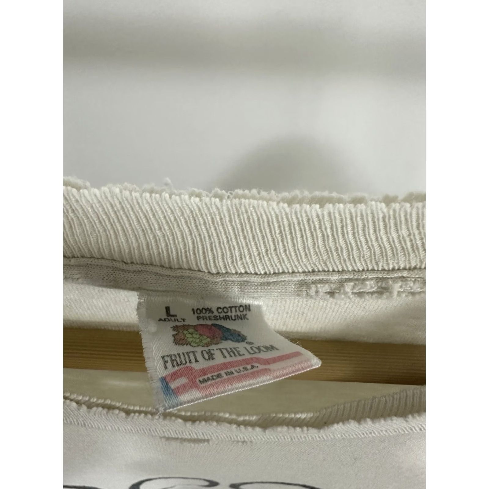 Fruit Of The Loom VTG Maniacs 90s Our Time In Eden Band Tour Worn Natalie T-Shirt L RARE Shirt Mens White 90s Concert Band Tour merch Natalie Merchant VTG Size US L / EU 52-54 / 3 - 3 Thumbnail