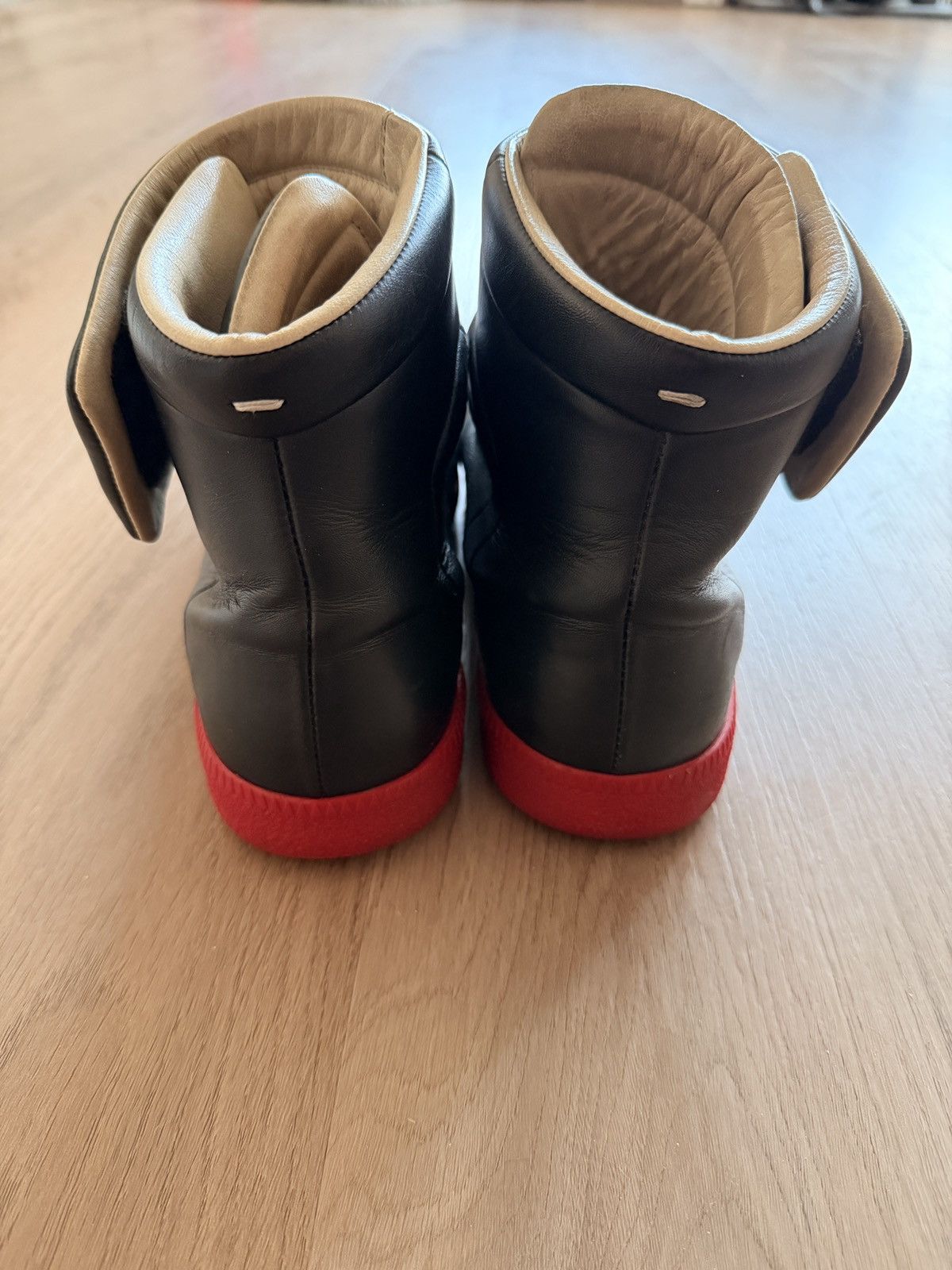 Maison Margiela Maison Margiela Future Black Red Size US 9 / EU 42 - 4 Thumbnail