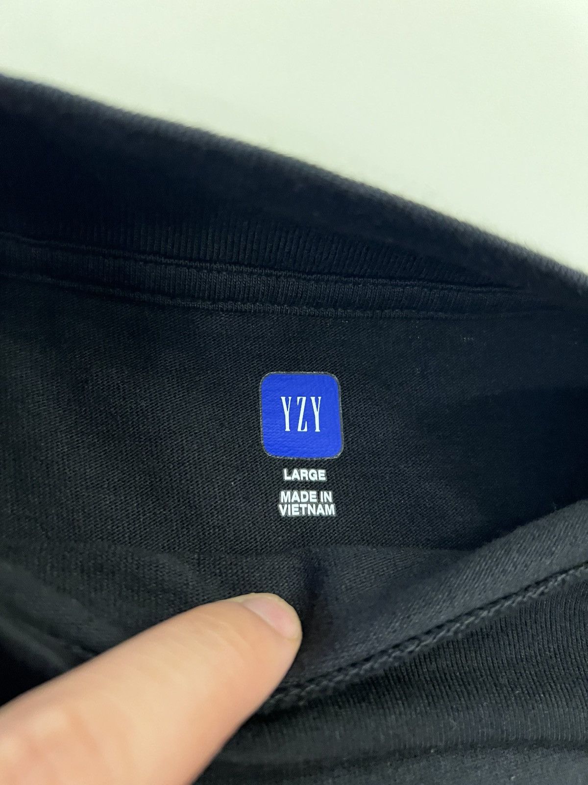 Balenciaga × Gap × Yeezy Yeezy X GAP X Balenciaga Dove 3/4 Sleeve Tee Size US L / EU 52-54 / 3 - 6 Thumbnail