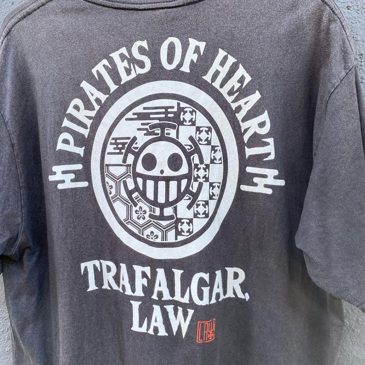 Anime Thrashed Faded Distressed Trafalgar Law One Piece Anima Tee Size US XXL / EU 58 / 5 - 5 Thumbnail