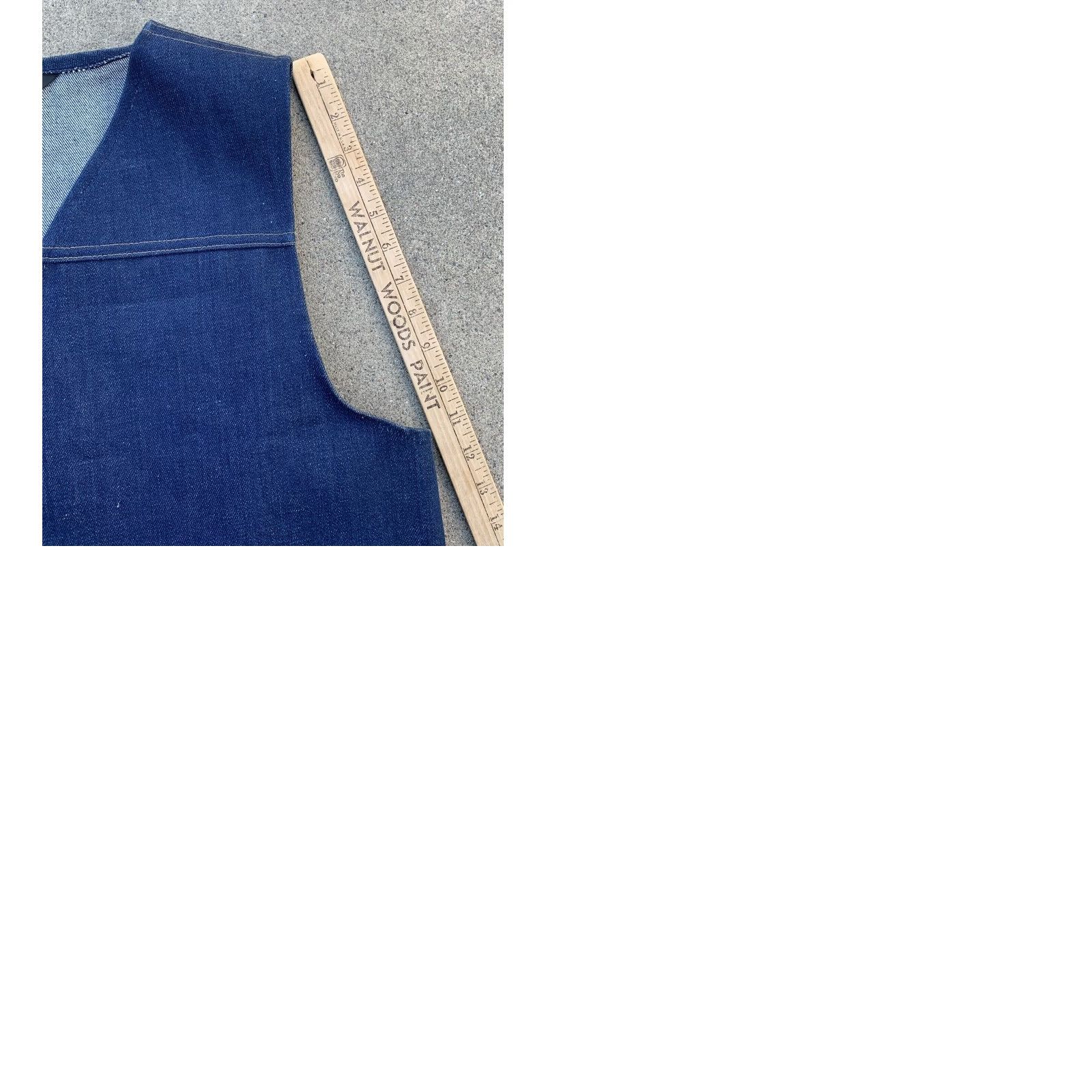 Sears VINTAGE Sears Western Wear denim vest Roebucks snap front size XL Men Vest Western blue denim snaps Pockets 80s 90s Theater? Size US XL / EU 56 / 4 - 12 Thumbnail