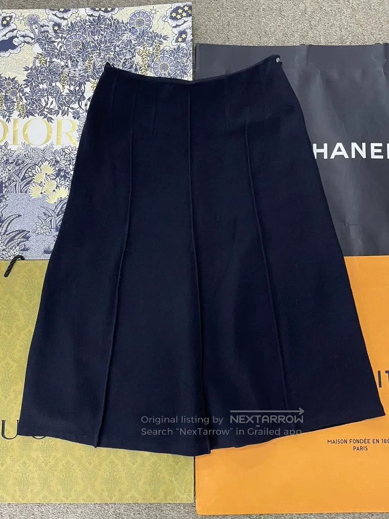 Hermes Hermes Black Woolen Skirt Size 25" / US 0 / IT 36 - 1 Thumbnail