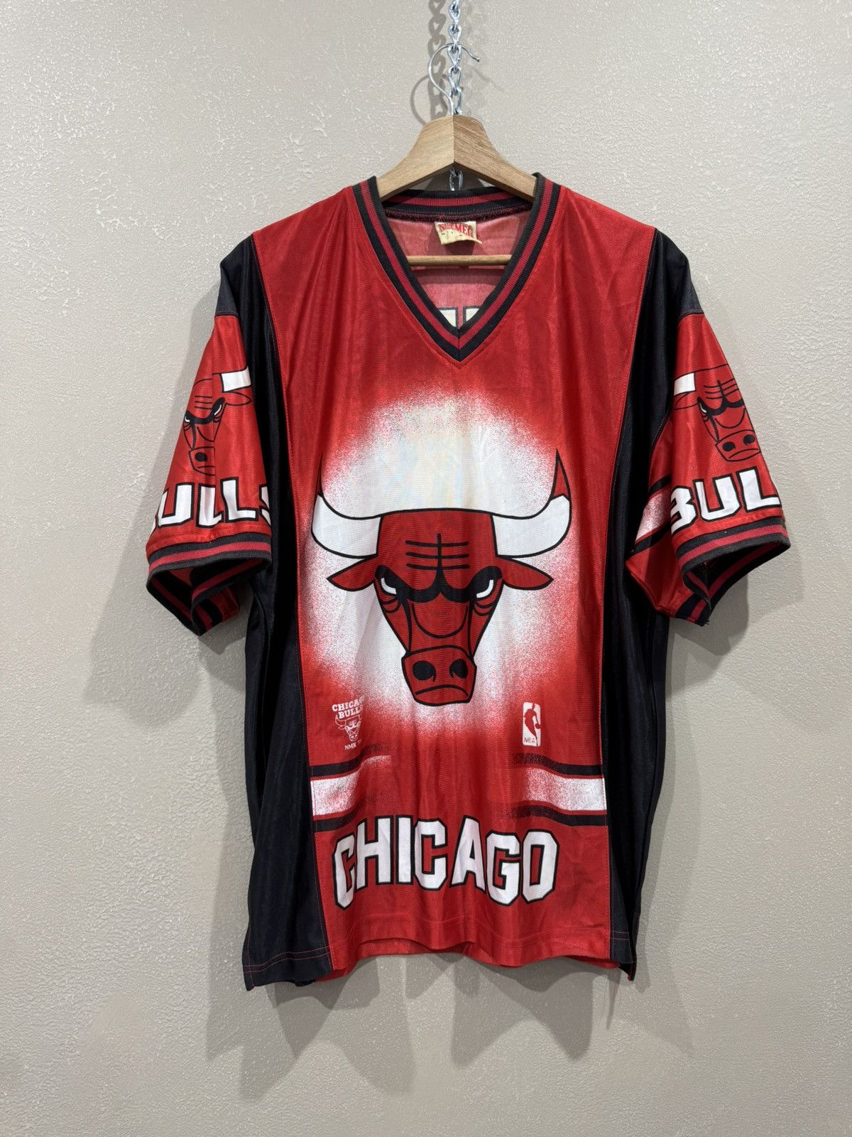 NBA Vintage 90s Chicago bulls tshirt Jersey NBA big logo y2k Size US M / EU 48-50 / 2 - 1 Thumbnail