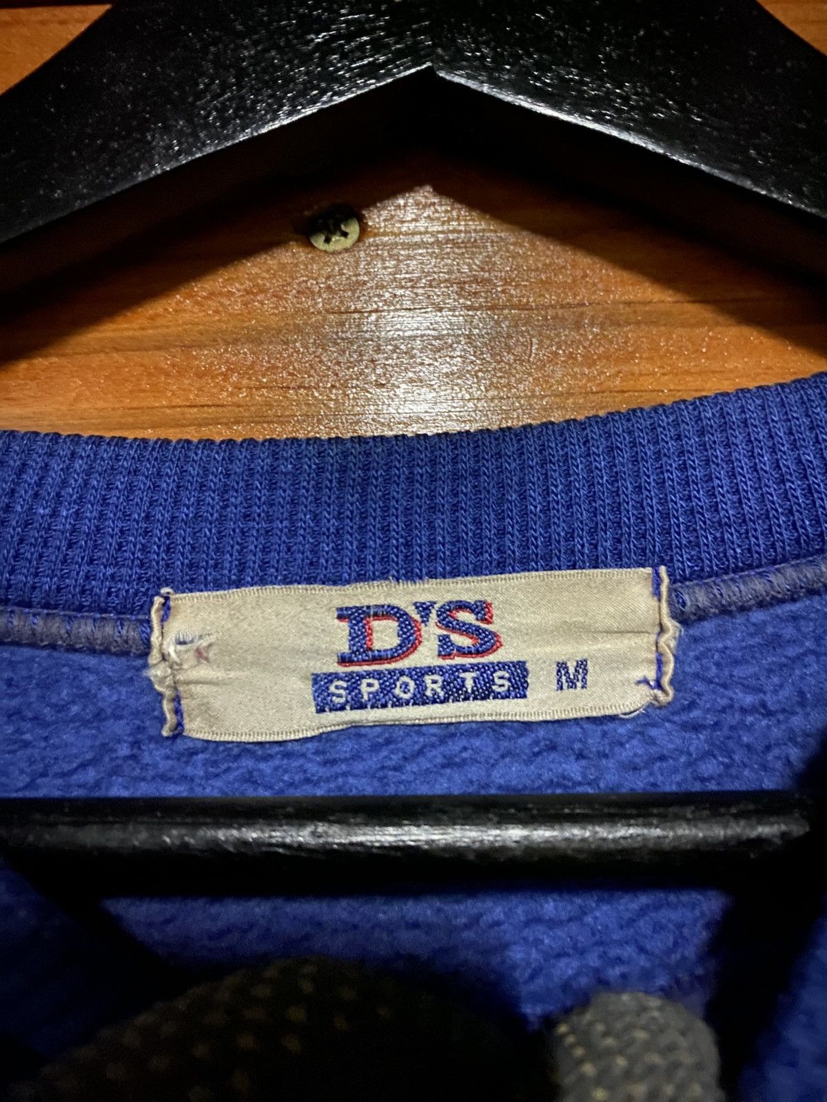 Vintage Vintage 1980s D’S Sports “Club” Sweatshirt Royal Blue Retro Size US M / EU 48-50 / 2 - 6 Thumbnail