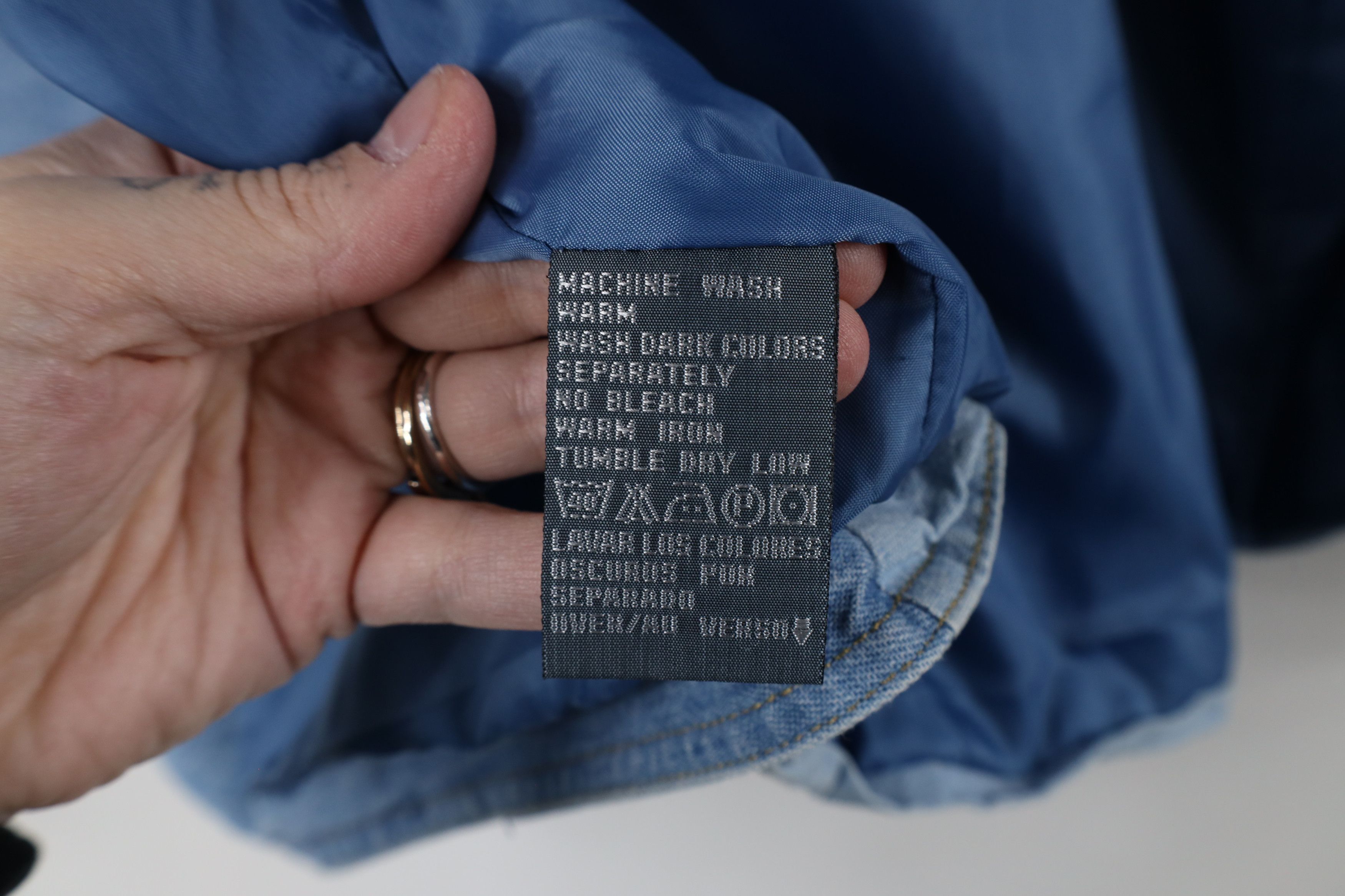 Vintage Vintage 90s Streetwear Embroidered Back Denim Jean Vest Size L / US 10 / IT 46 - 9 Thumbnail
