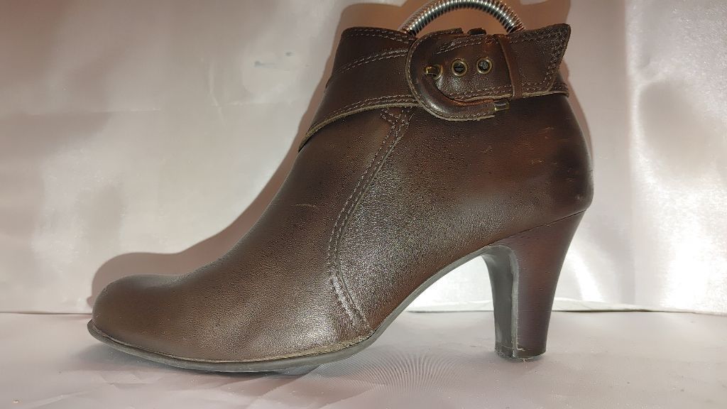 The Unbranded Brand Nurture by Lamaze Danah Leather Ankle Boots Size 7.5M Size US 7.5 / IT 37.5 - 2 Thumbnail