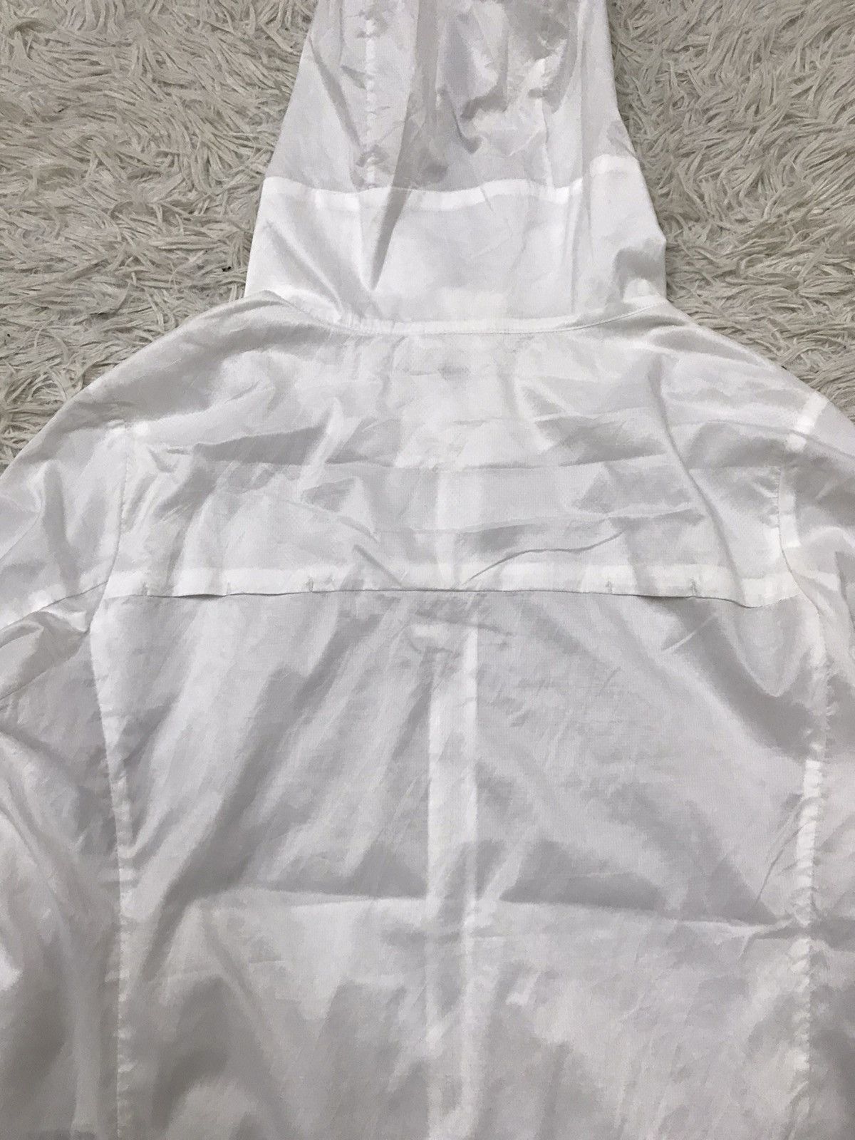 Uniqlo Uniqlo Running Windbreaker Jacket Hoodie Size S / US 4 / IT 40 - 8 Thumbnail