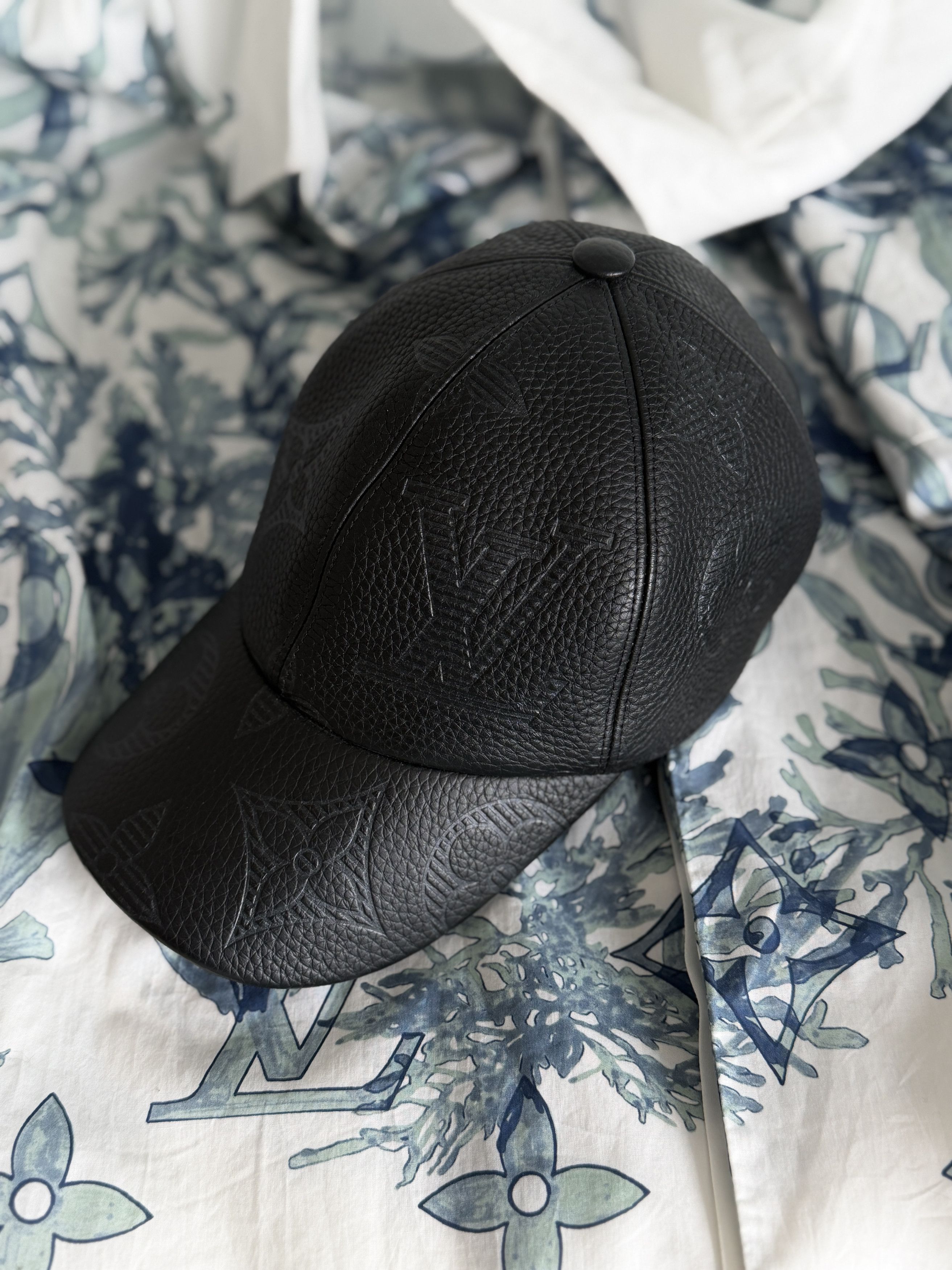 Louis Vuitton Louis Vuitton leather hat Size ONE SIZE - 4 Thumbnail