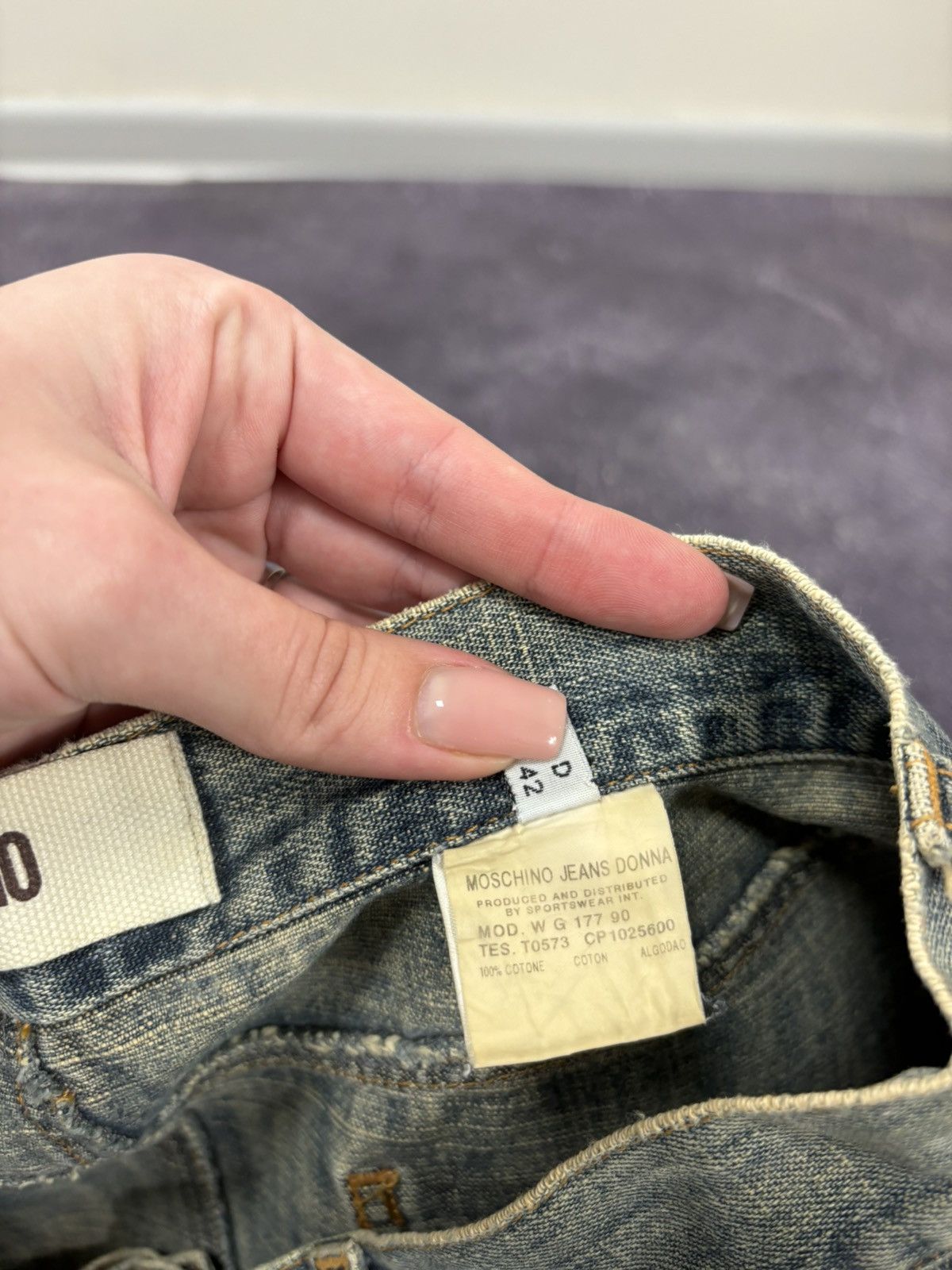 Moschino Vintage Moschino Women’s Y2K Hype Luxury Denim Skirt Size 32" / US 10 / IT 46 - 17 Thumbnail