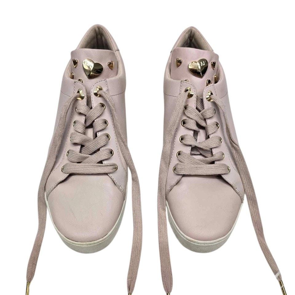 Michael Kors MICHAEL KORS Mindy Leather Sneakers Applicated Hearts 9 M Size US 9 / IT 39 - 2 Thumbnail