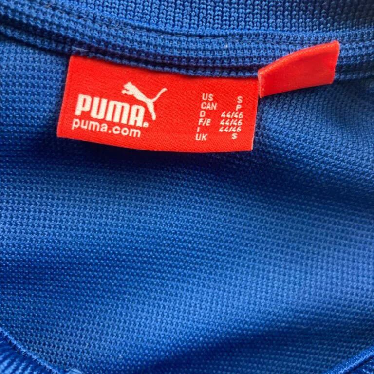 Puma Reading 2009-10 Puma training football jersey size S Size US S / EU 44-46 / 1 - 4 Thumbnail